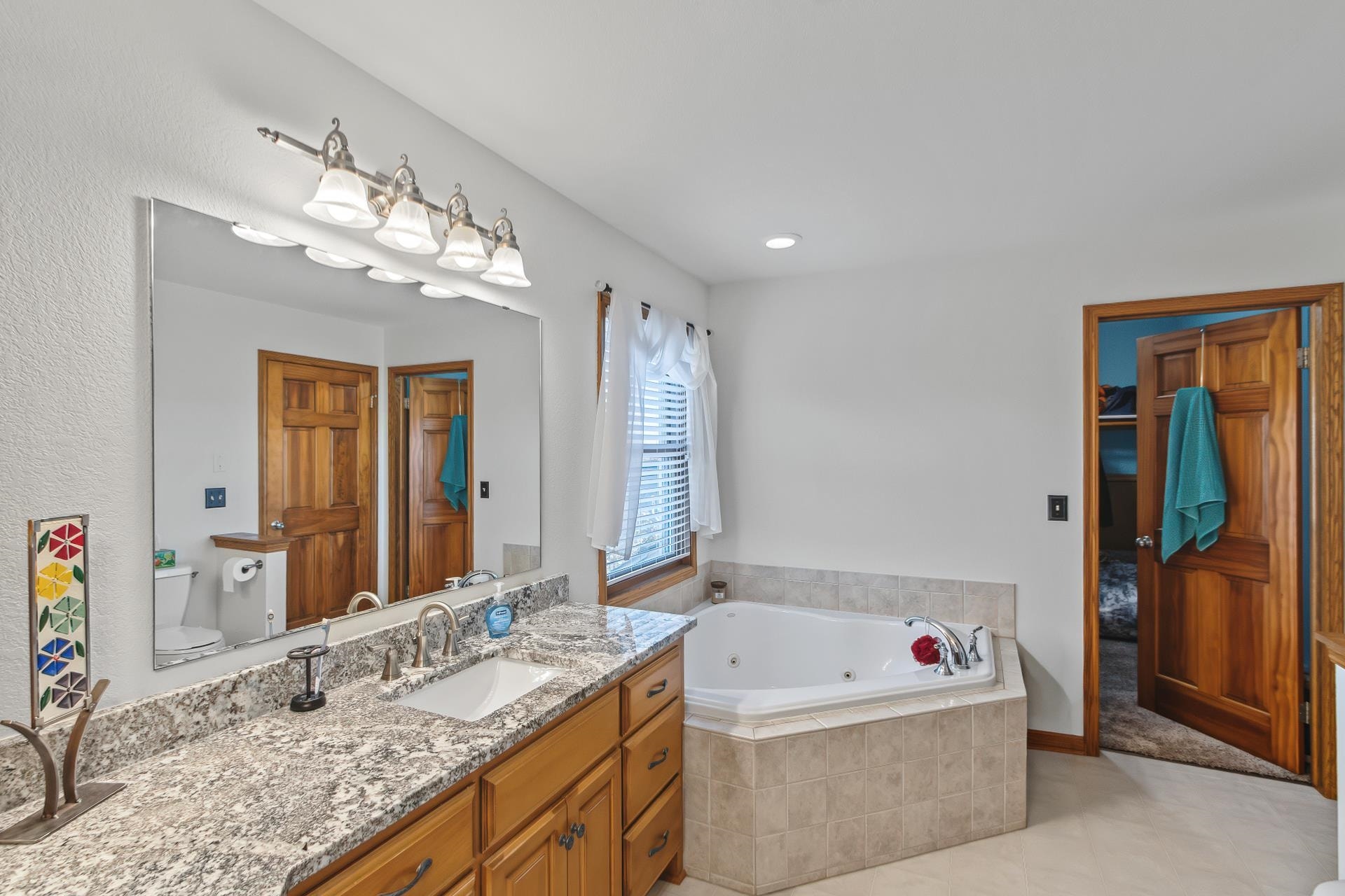 9660 Skyline Drive, Wayne, WI 53002