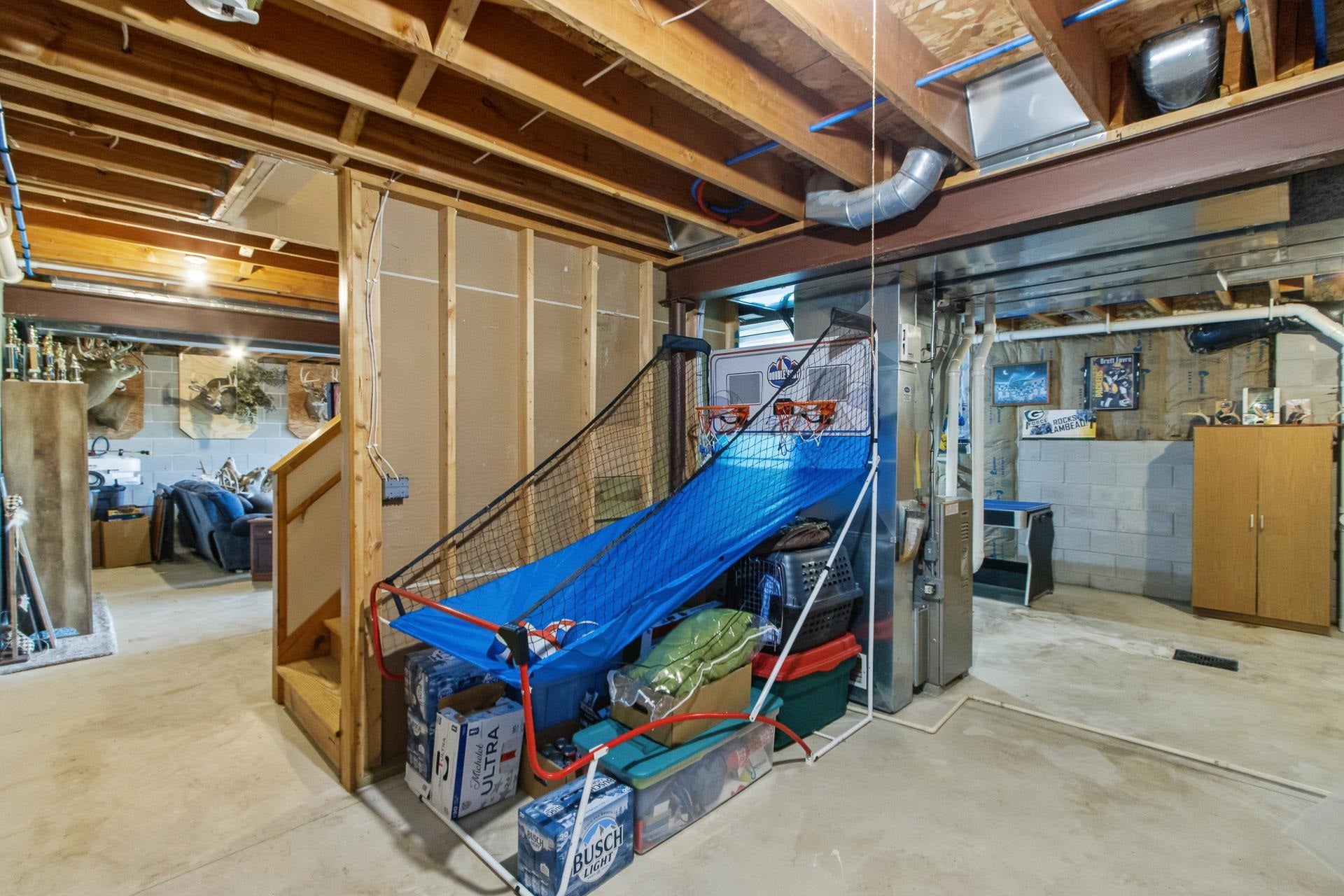 9660 Skyline Drive, Wayne, WI 53002