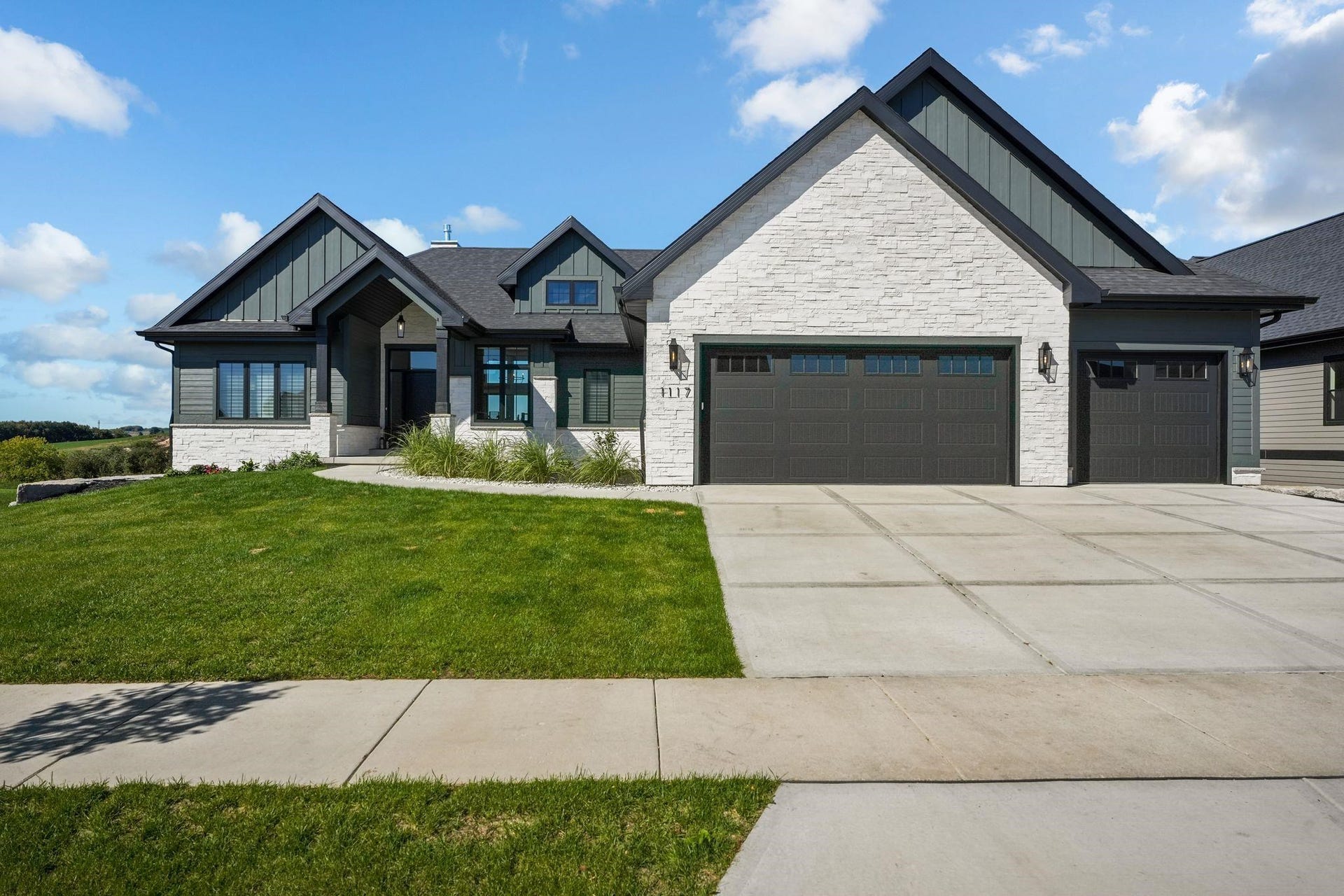 1117 Kyron Drive, Waunakee, WI 53597