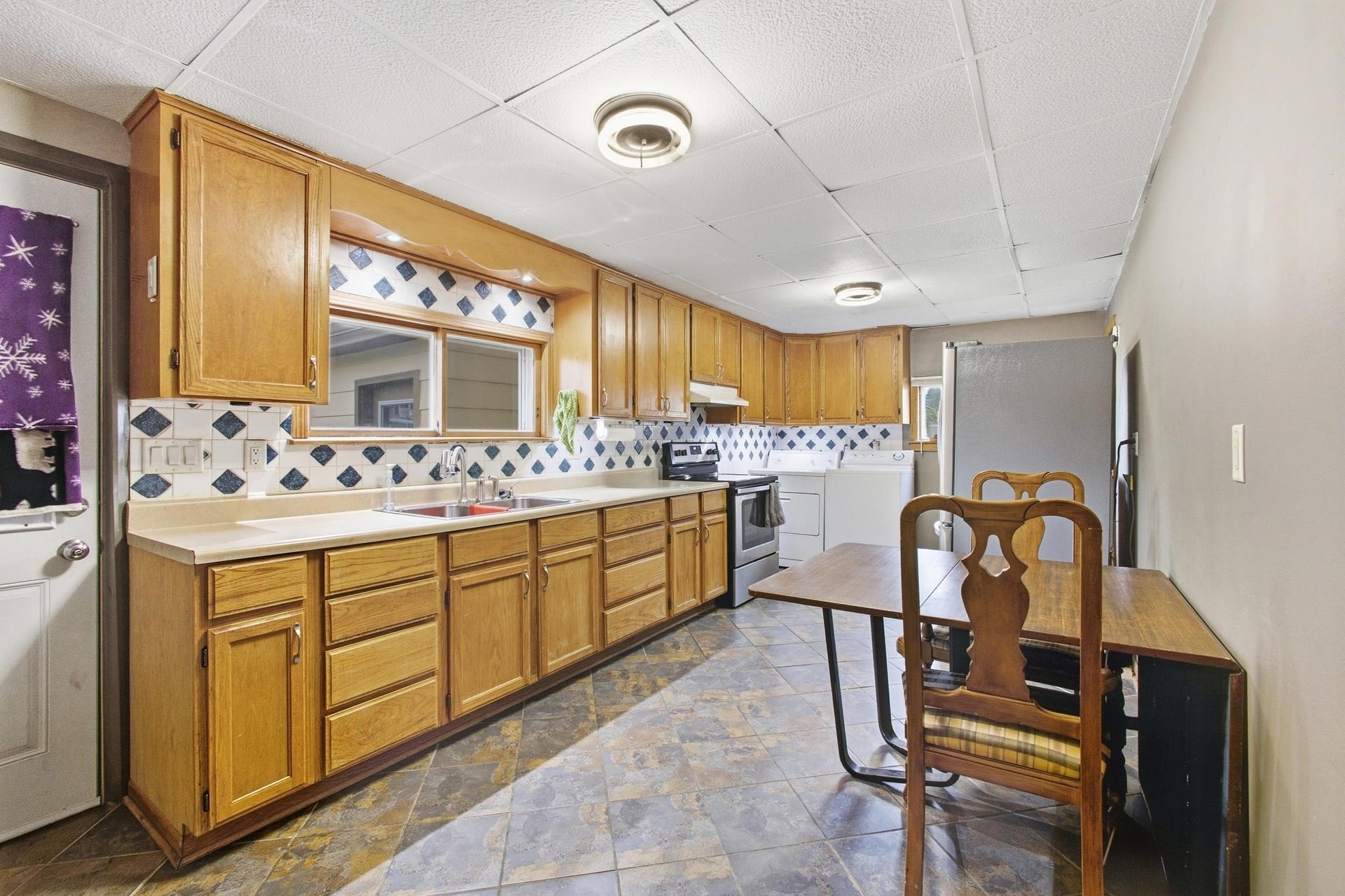 416 W Florence Street, Cambria, WI 53923