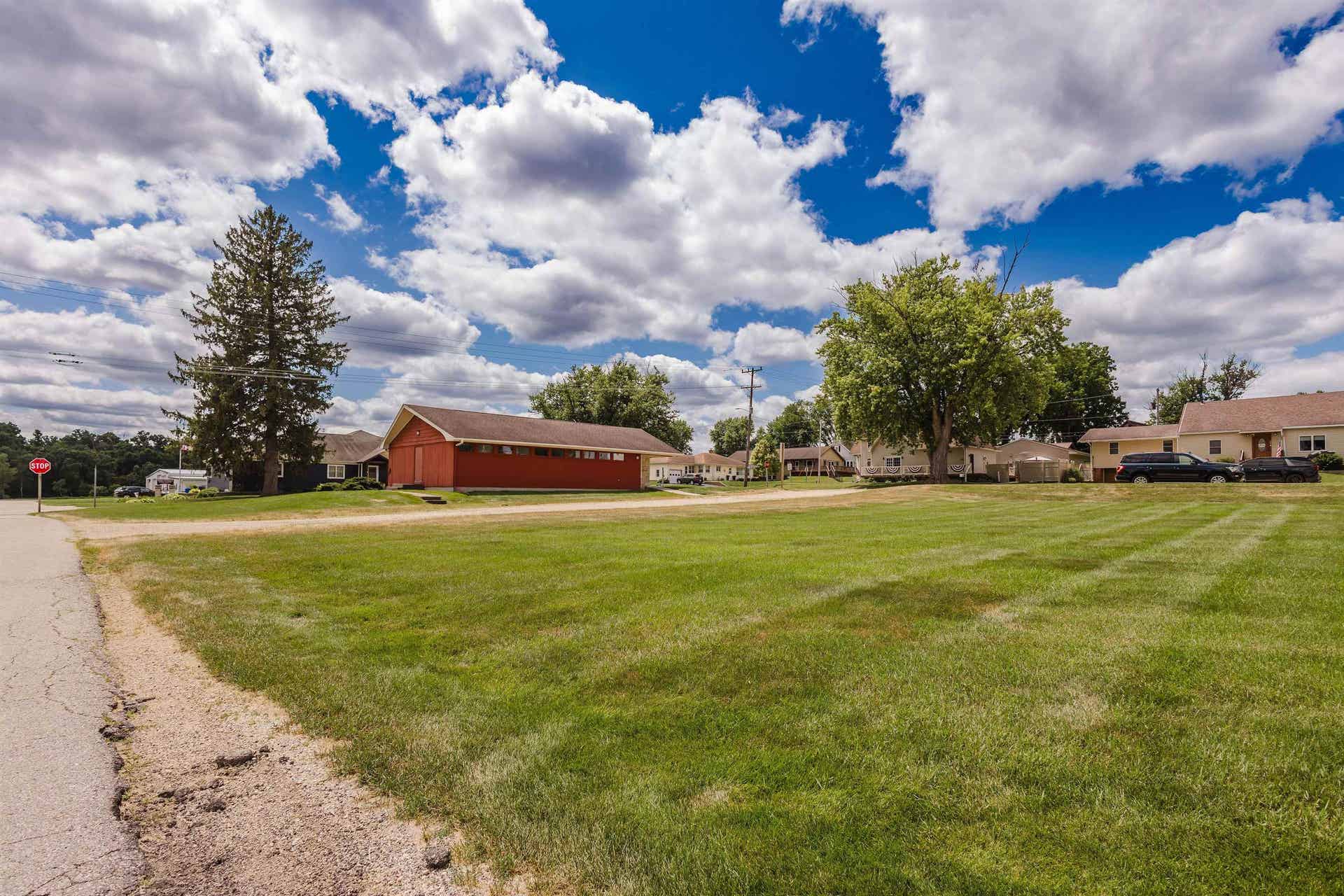 506 Main Street, Hollandale, WI 53544