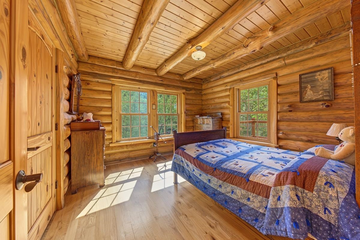 9854 Us Hwy 18, Patch Grove, WI 53816