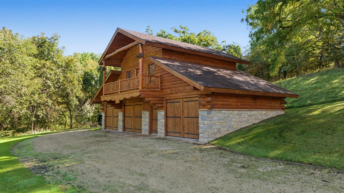 9854 Us Hwy 18, Patch Grove, WI 53816