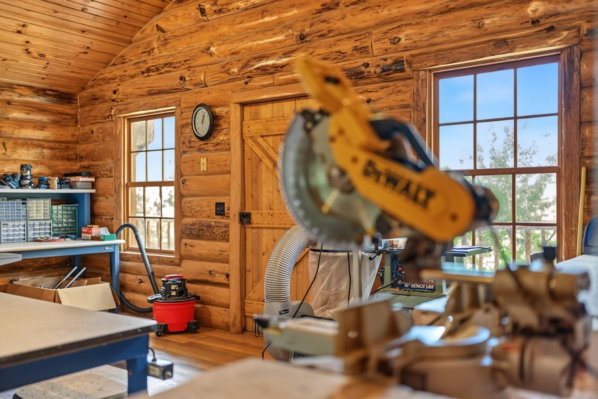 9854 Us Hwy 18, Patch Grove, WI 53816