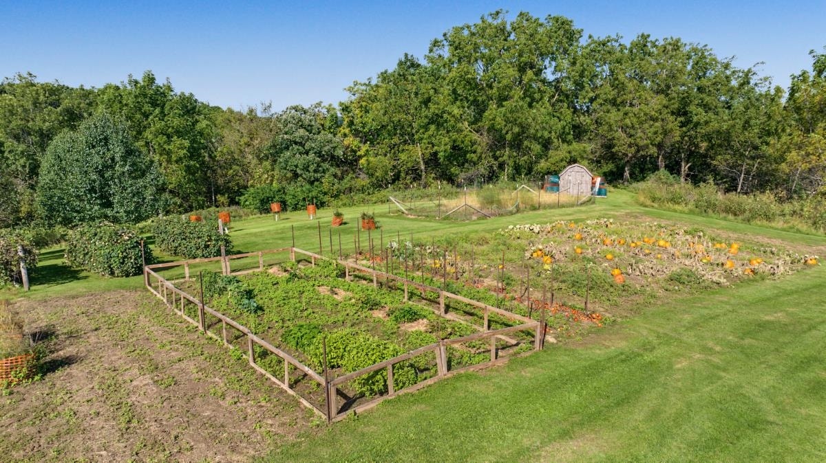 9854 Us Hwy 18, Patch Grove, WI 53816