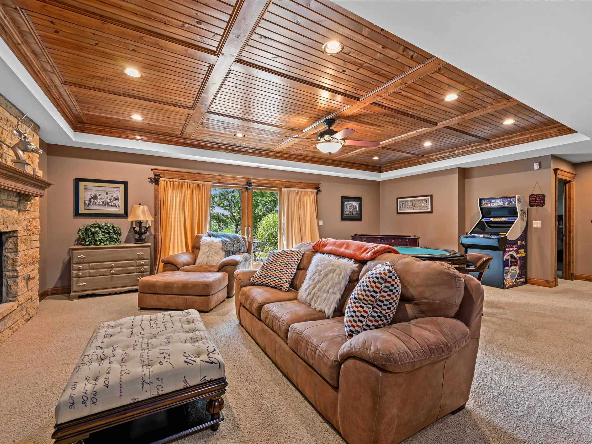19 Cedar Rim Trail, Galena, IL 61036