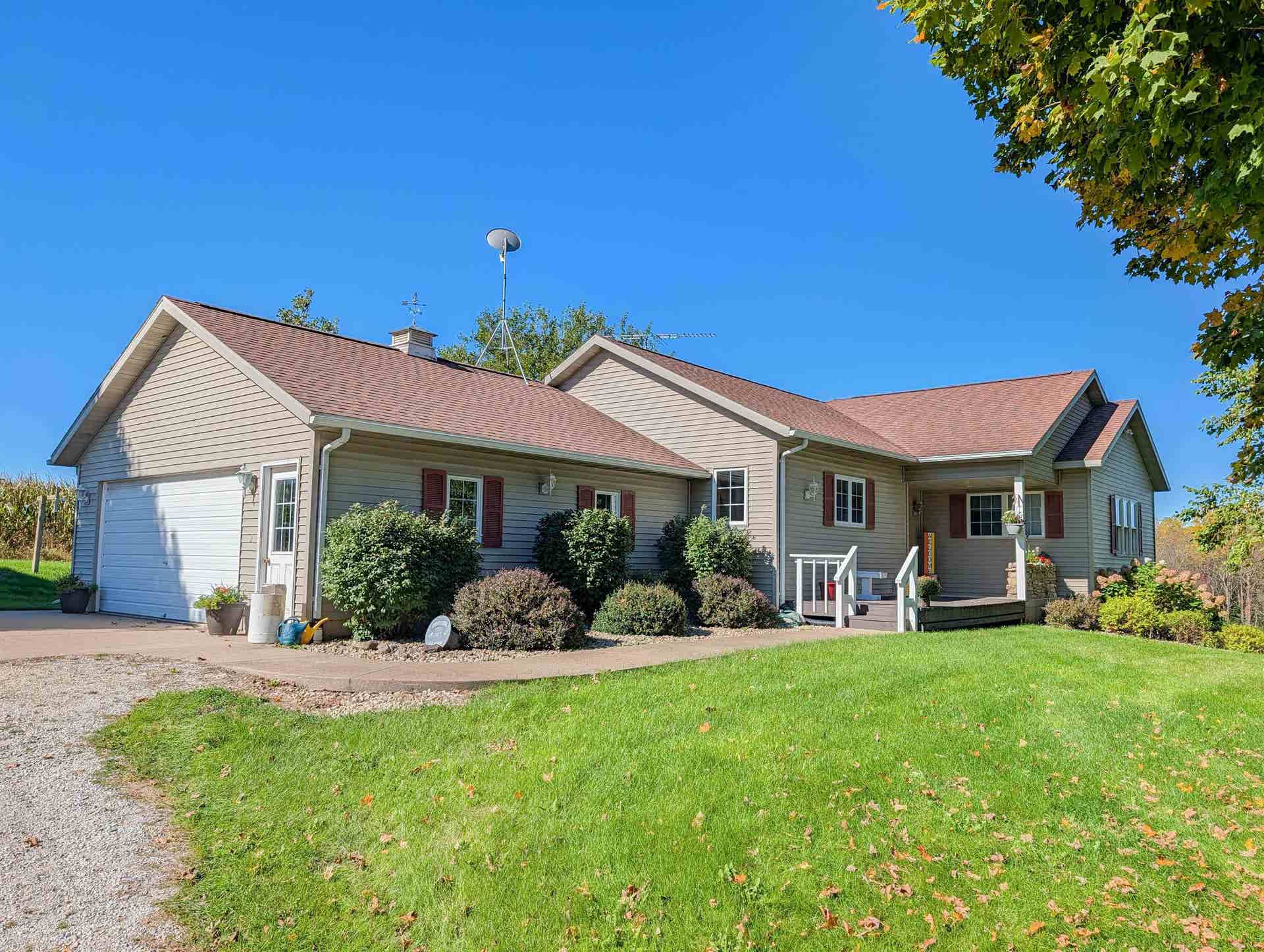 850 Cook Mc Fall Road, Mifflin, WI 53580