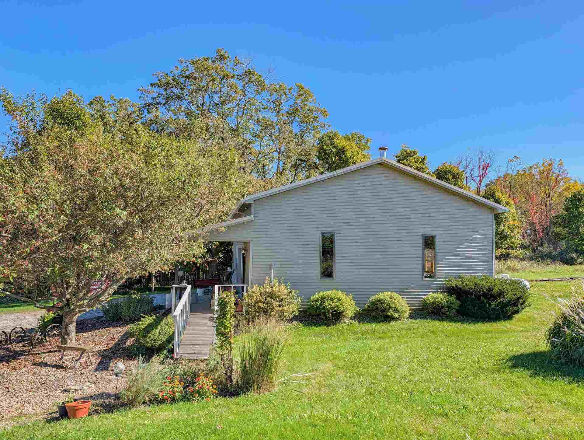 850 Cook Mc Fall Road, Mifflin, WI 53580