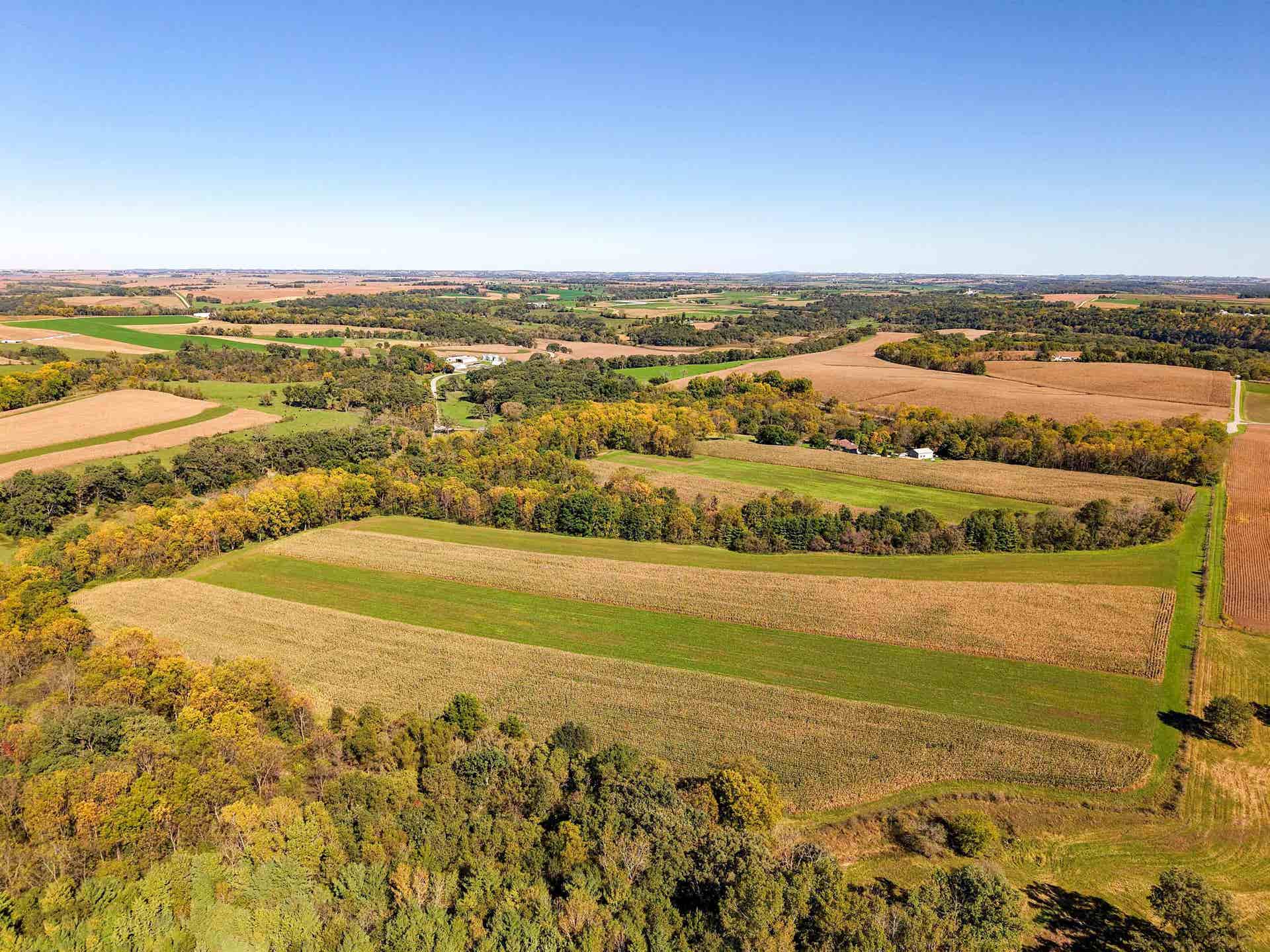 850 Cook Mc Fall Road, Mifflin, WI 53580