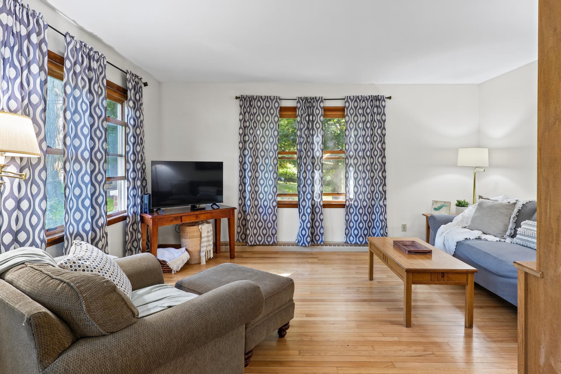W1145 &1147 Lillian Street, Brooklyn, WI 54941