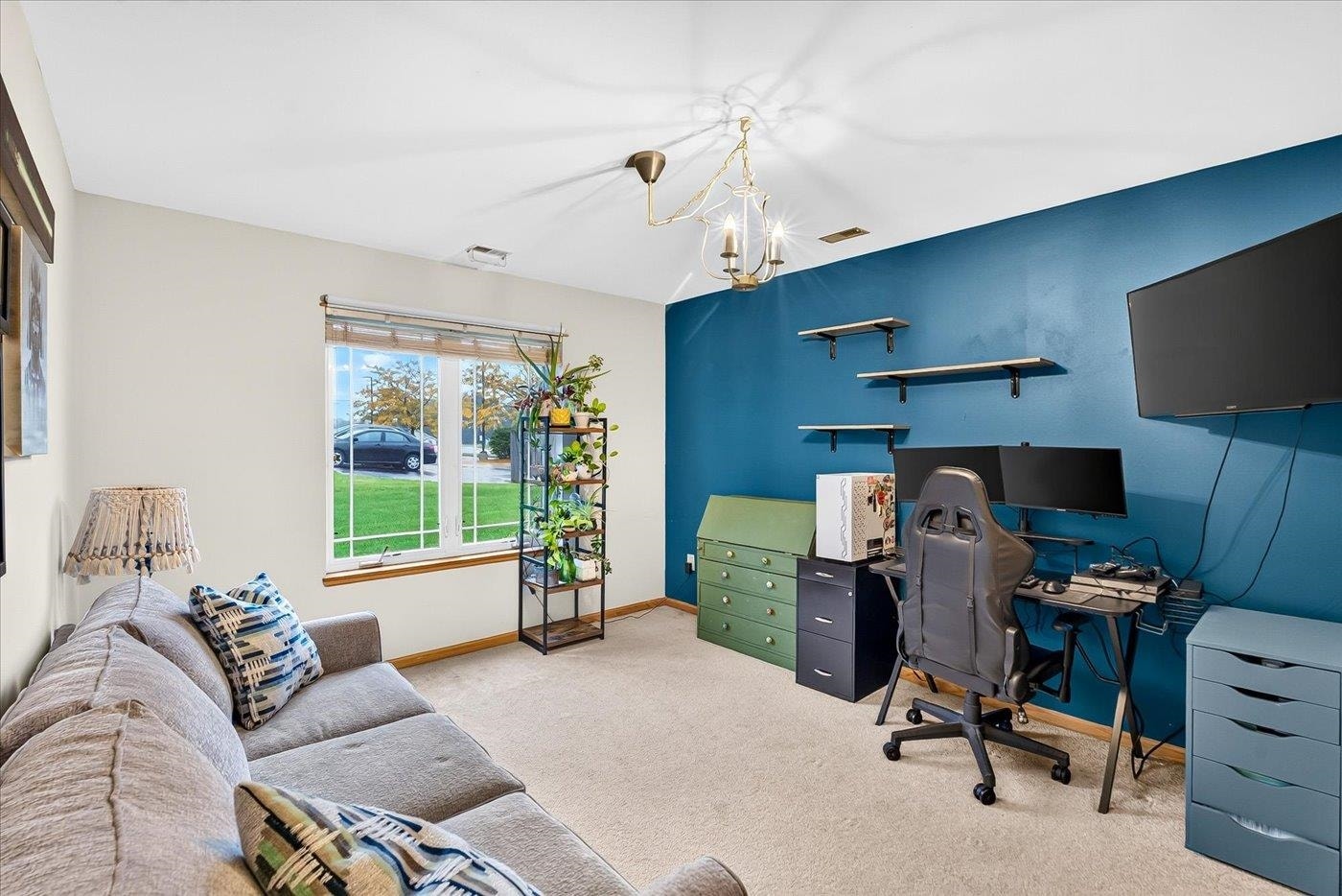 215 Douglas Drive, Brooklyn, WI 53521