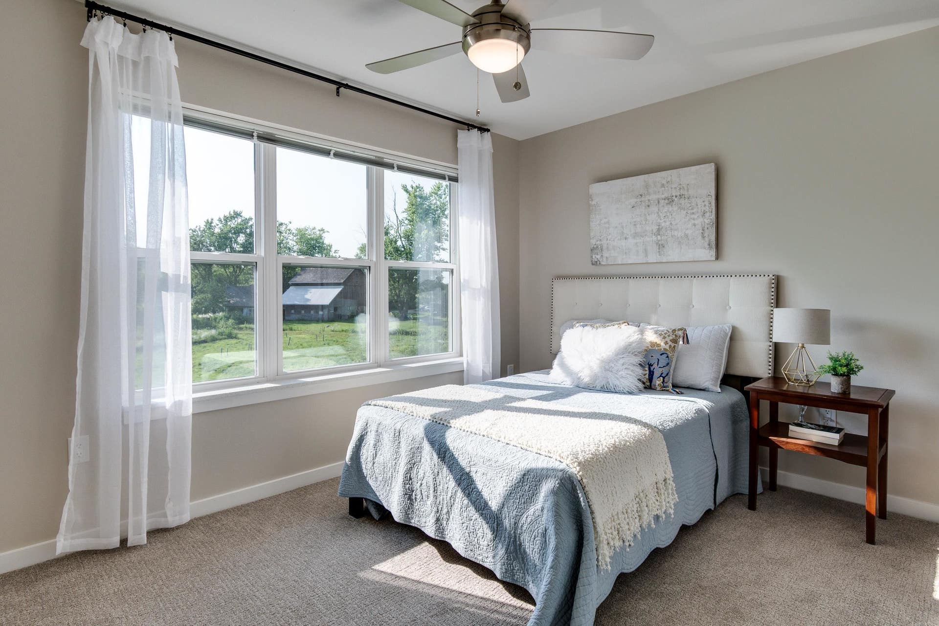2674 Notre Dame Drive, #706, Fitchburg, WI 53711
