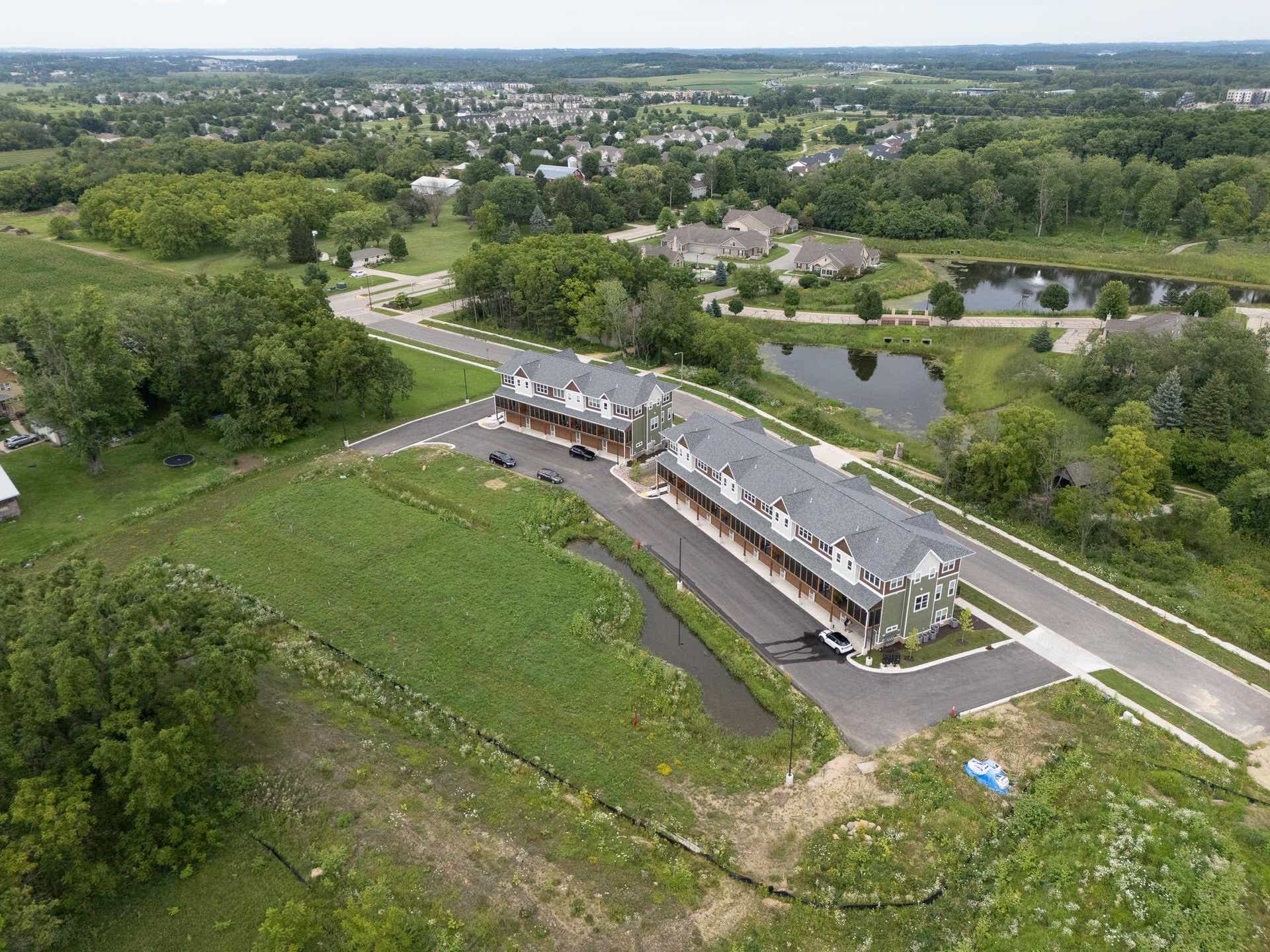 2674 Notre Dame Drive, #706, Fitchburg, WI 53711