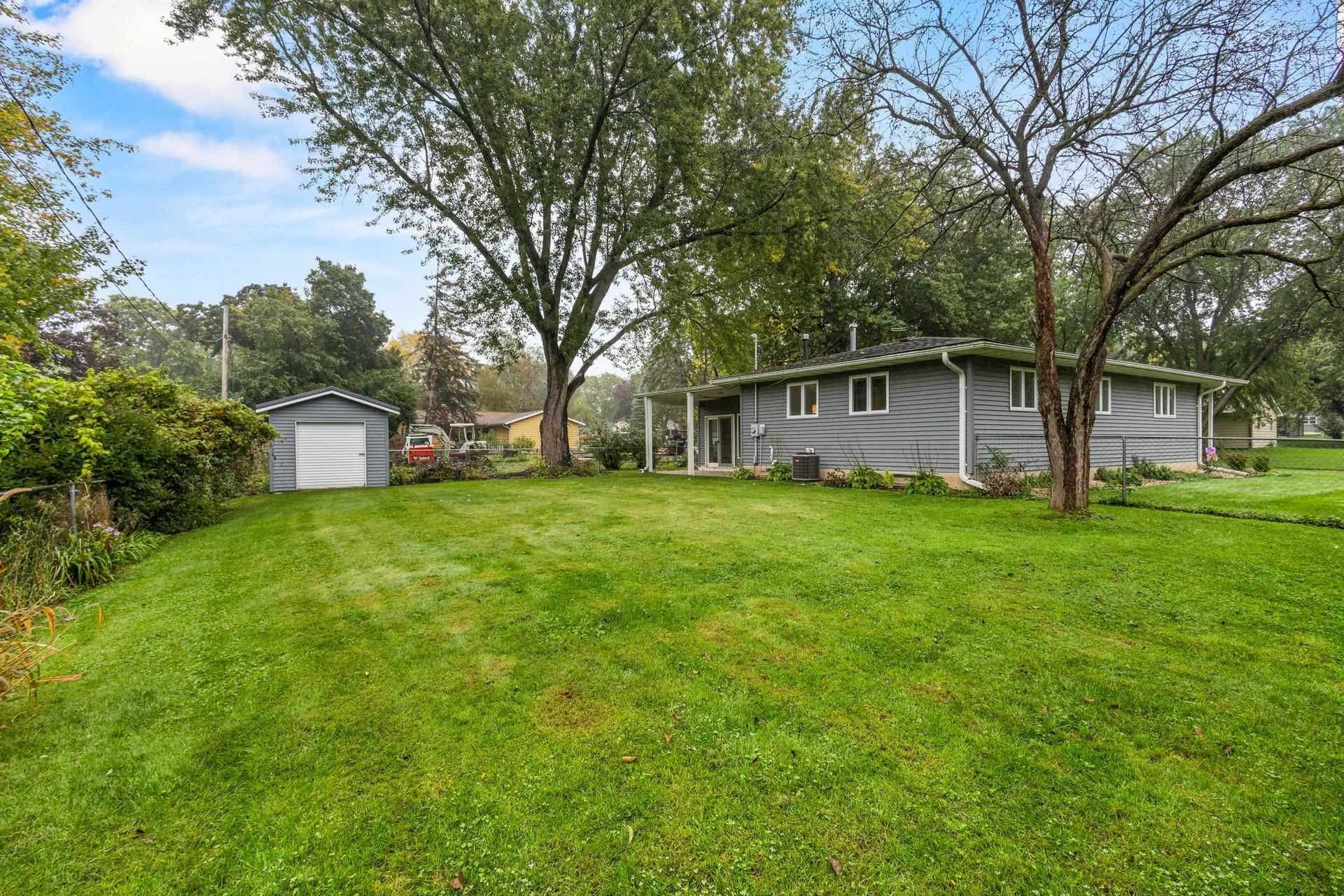 700 Kenwood Circle, Verona, WI 53593