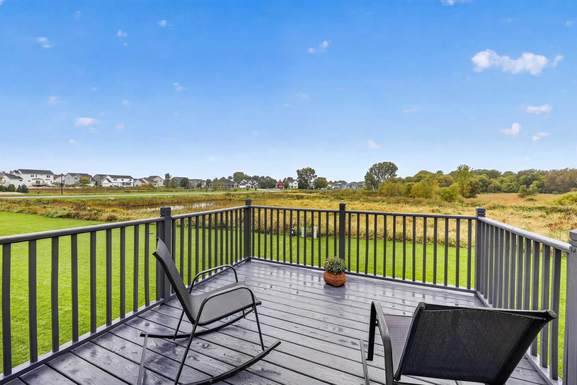 142 N Legacy Way, Sun Prairie, WI 53590