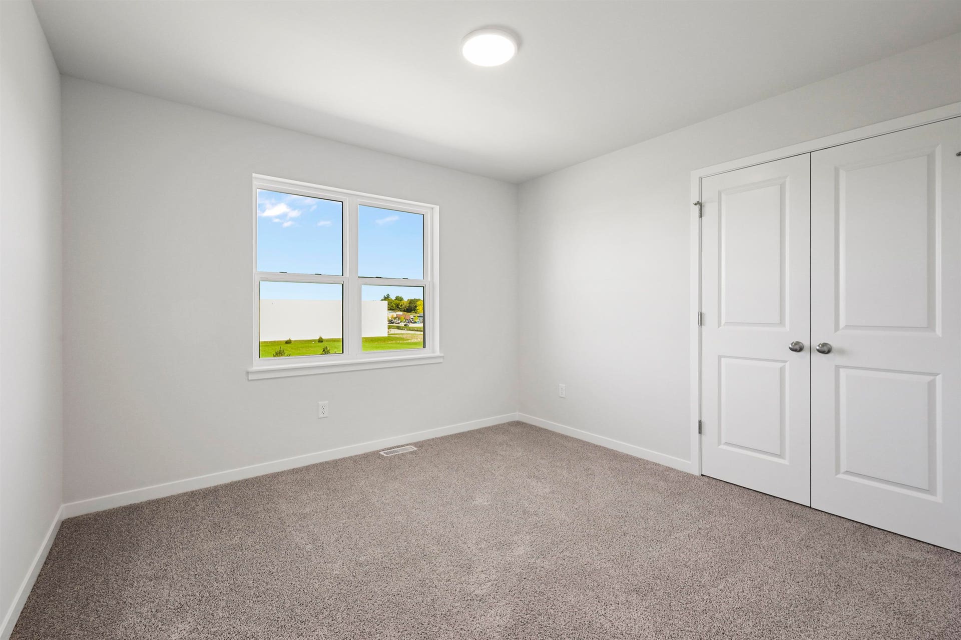 1449 Kriedeman Drive, Stoughton, WI 53589