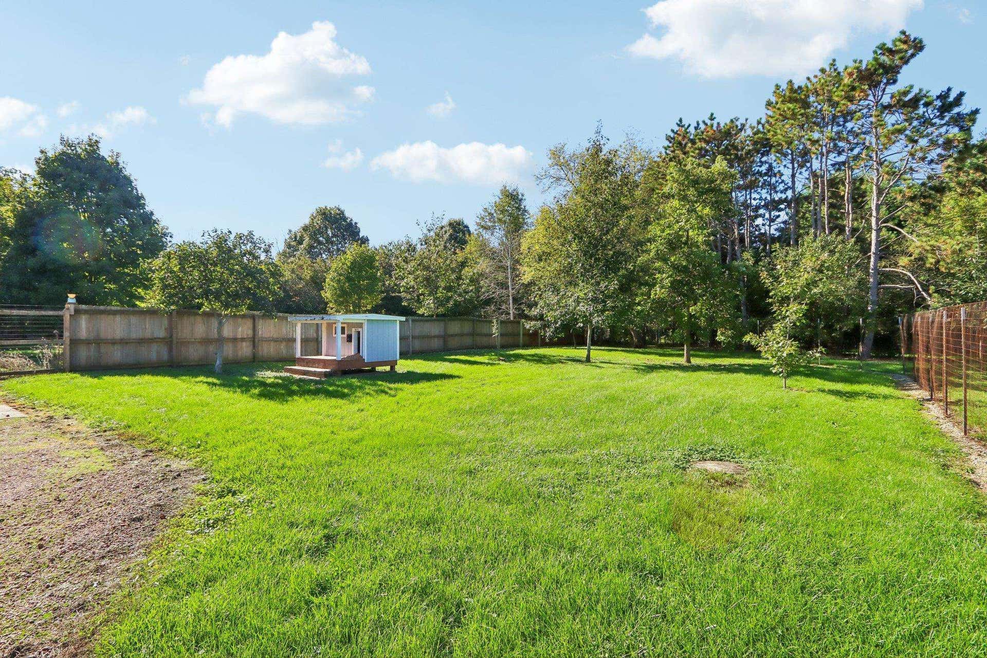5455 County Road Tt, Sun Prairie, WI 53559