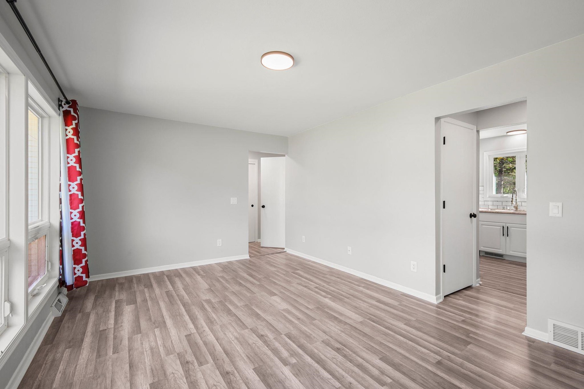 2109-2111 Adderbury Circle, Madison, WI 53711