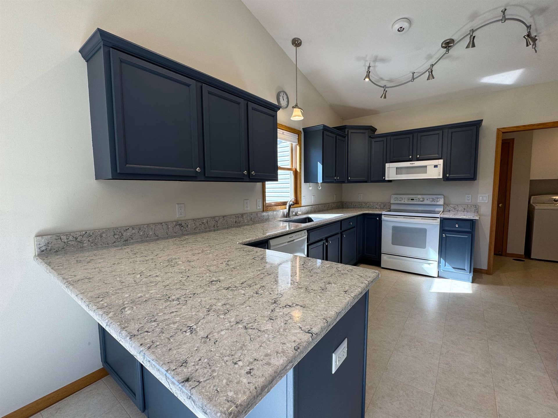 2804 Autumn Lane, Janesville, WI 53546
