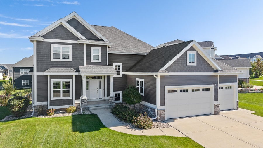 Property photo for 2618 Smoky Trail, Fitchburg, WI