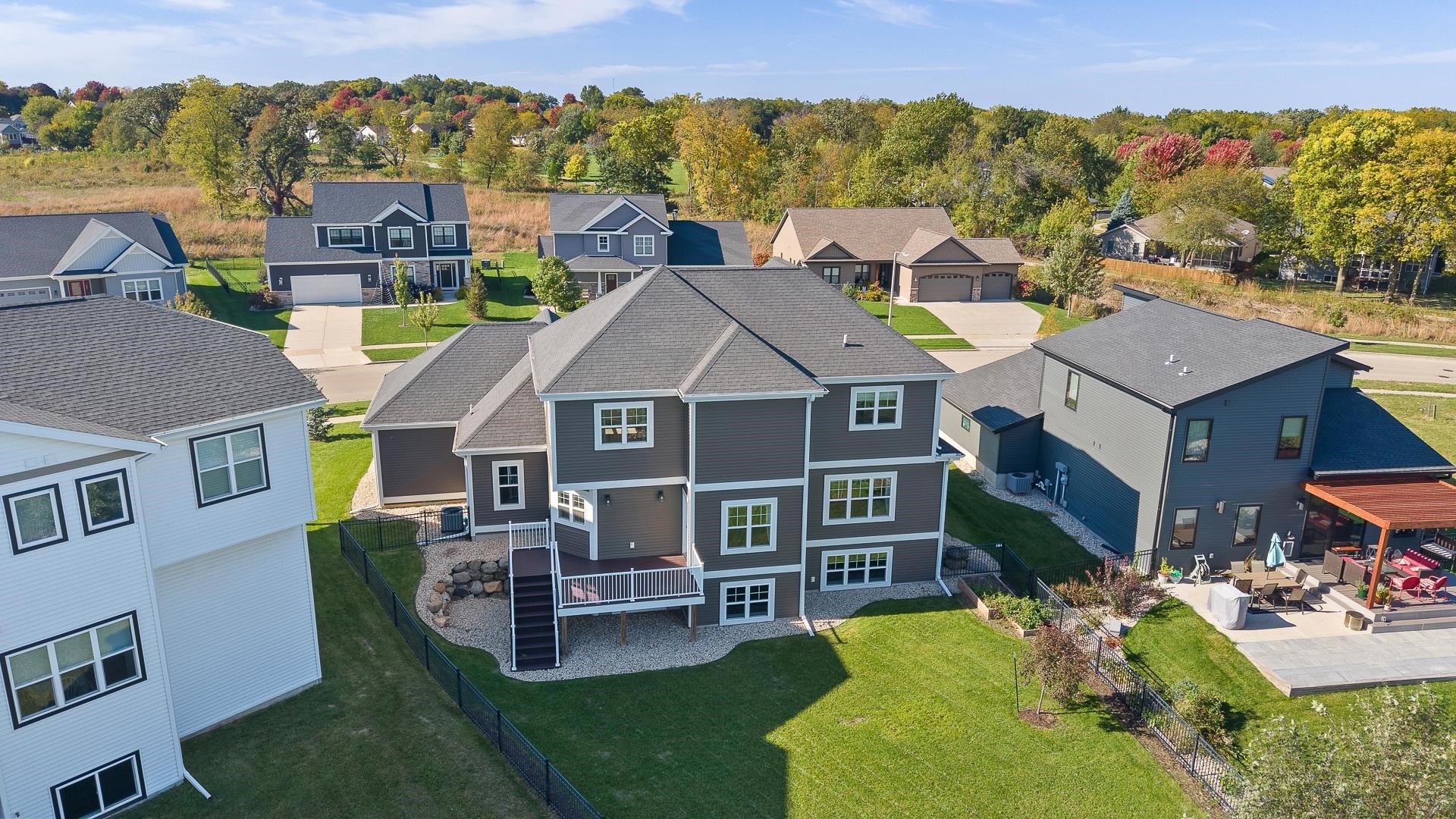 2618 Smoky Trail, Fitchburg, WI 53711