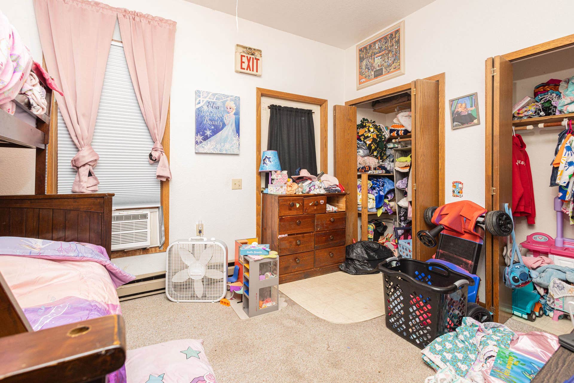 165 W Pine Street, Platteville, WI 53818
