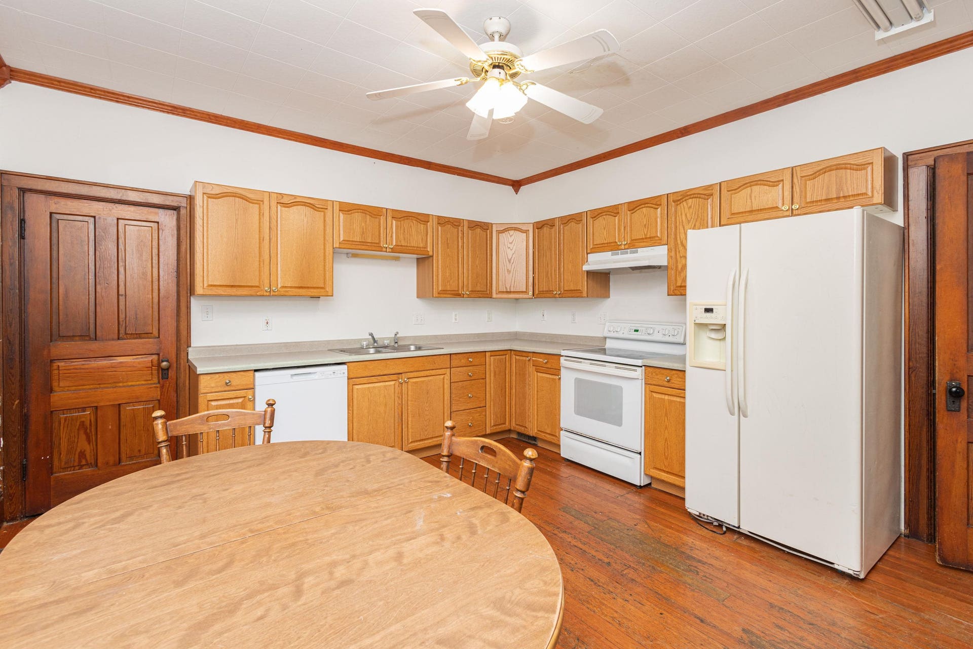 165 W Pine Street, Platteville, WI 53818