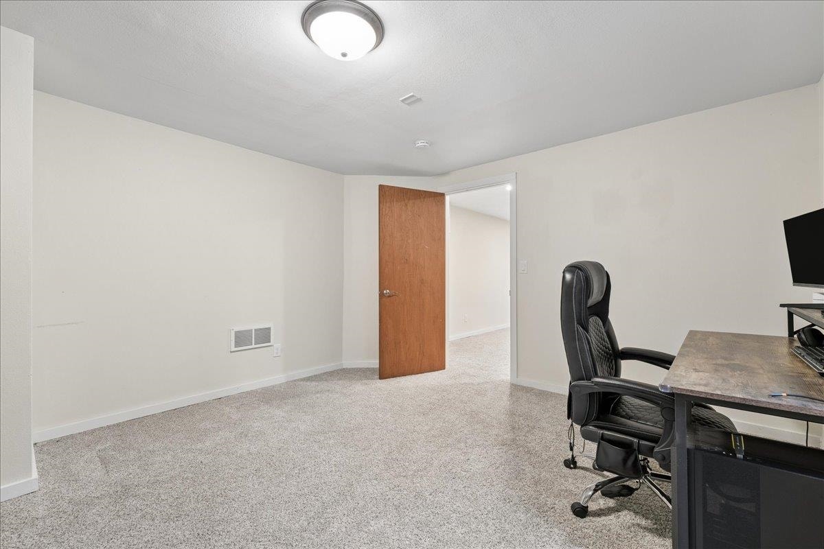 431 Thomas Court, Oregon, WI 53575