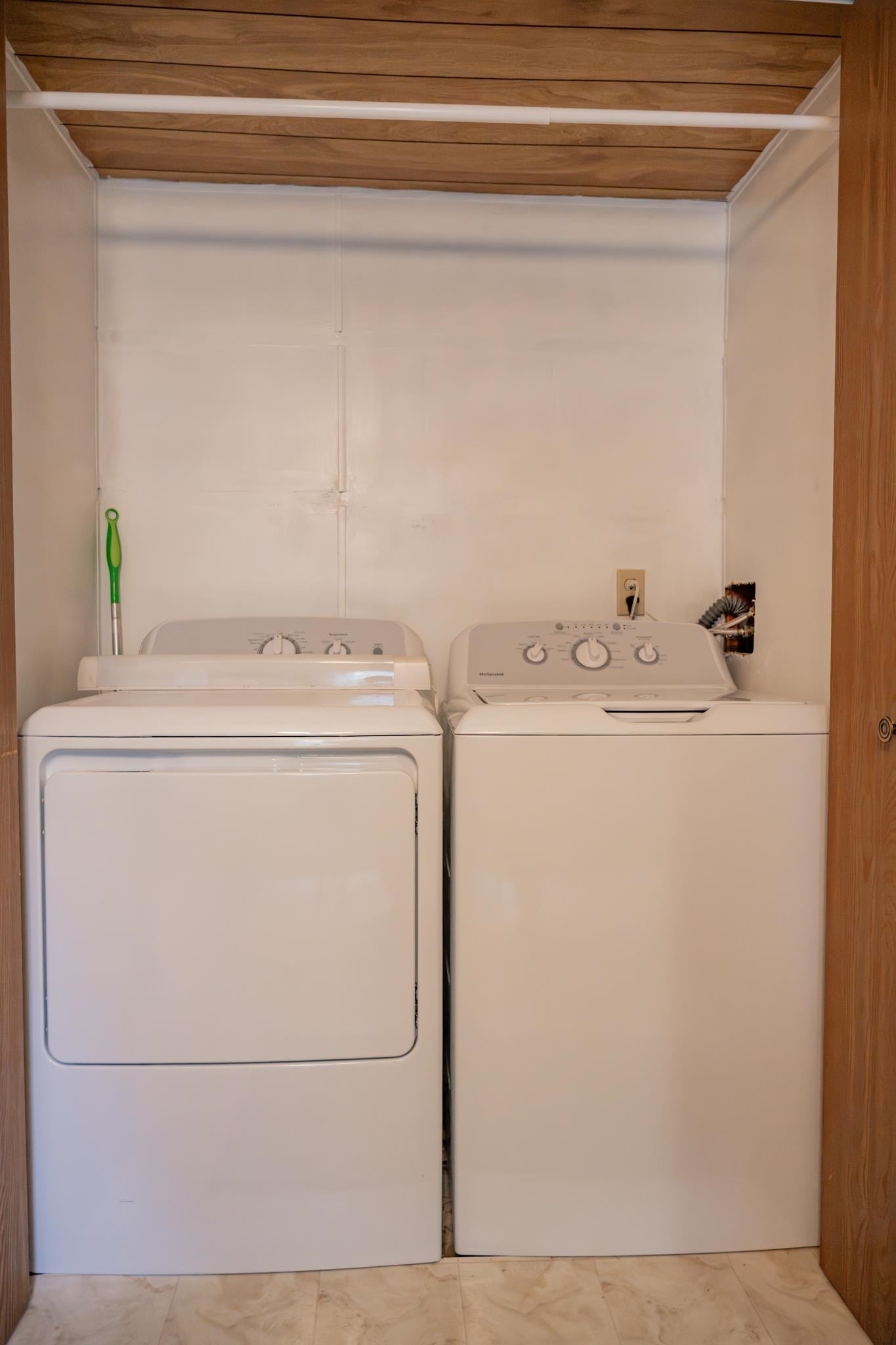 1770 Wisconsin Dells Parkway, #2, Wisconsin Dells, WI 53965