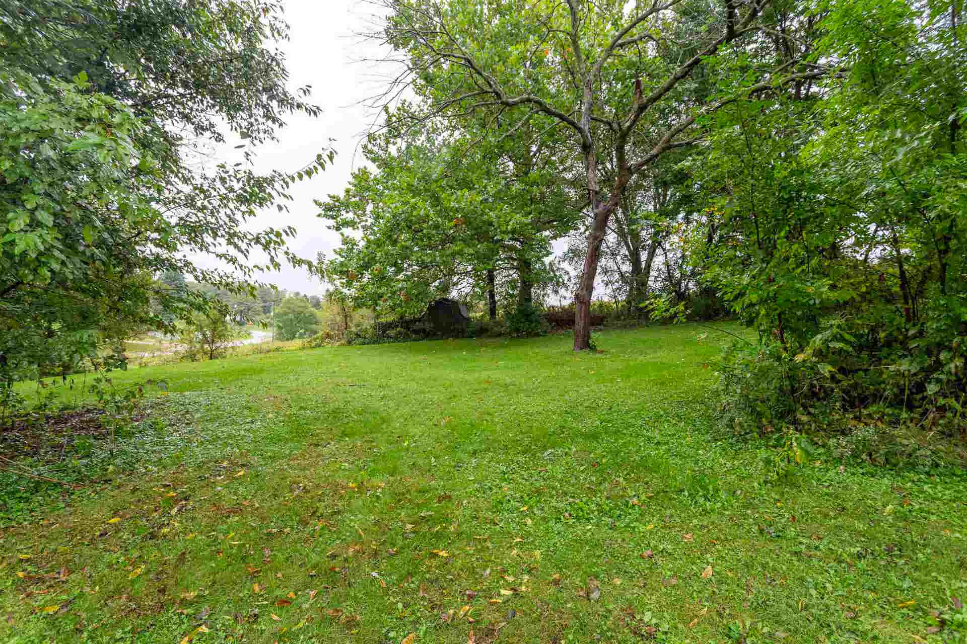 2825 Fairplay Road, Hazel Green, WI 53811
