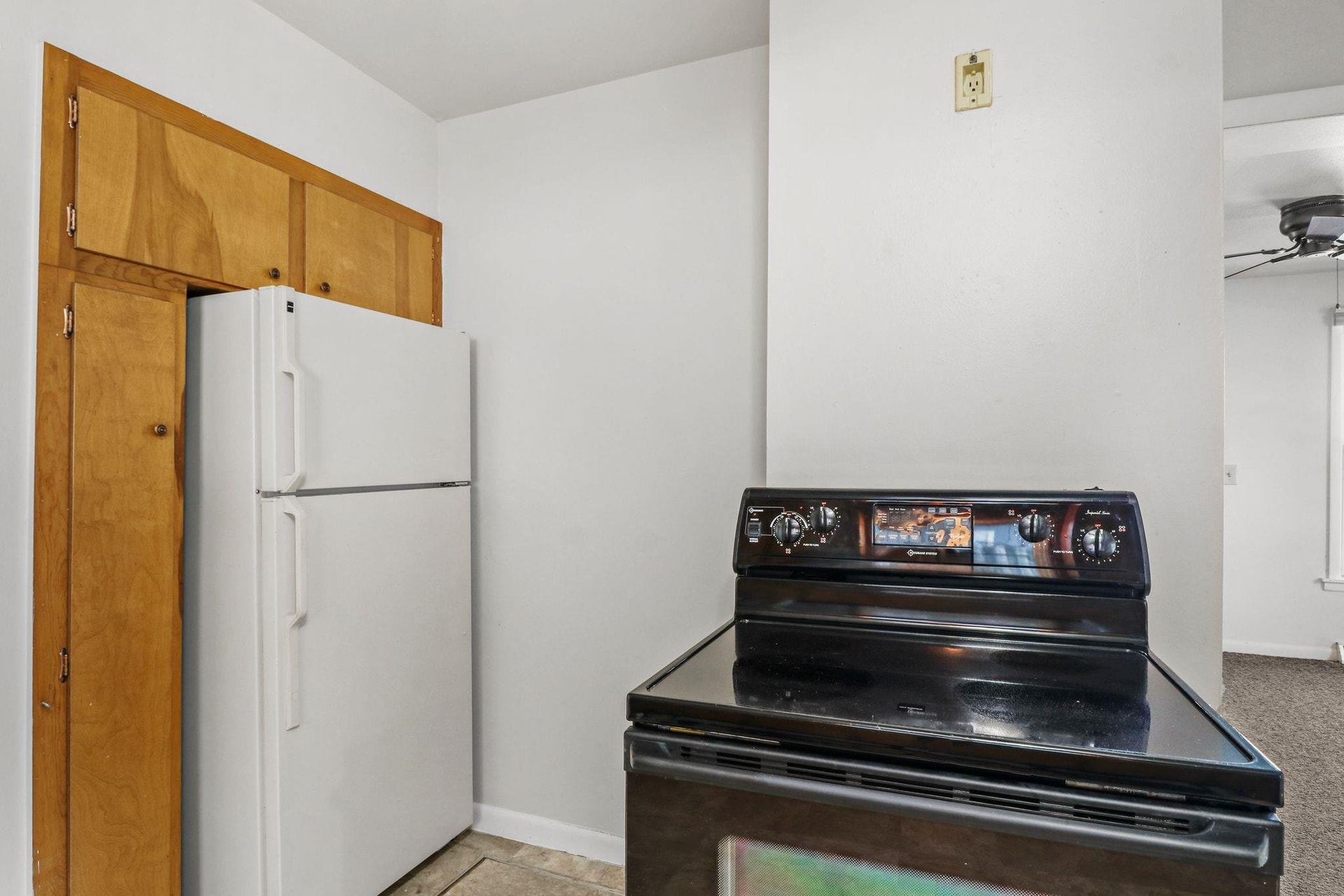 225 Hillside Avenue, Stoughton, WI 53589