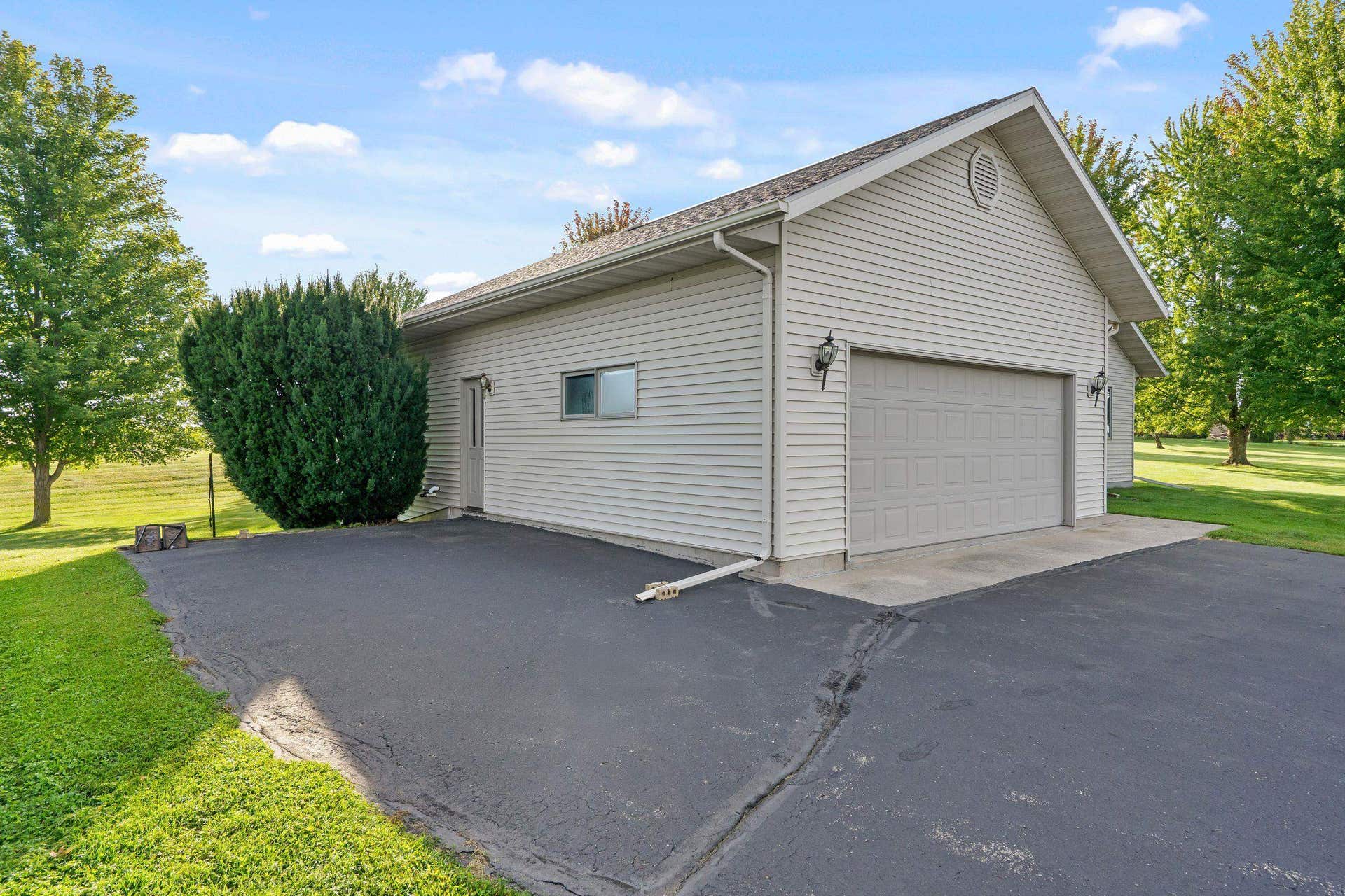 N1848 County U Road, Mackford, WI 53946