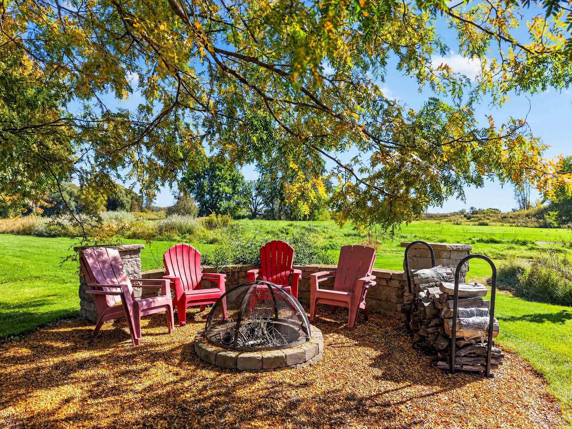 328 Vista Circle, Columbus, WI 53925