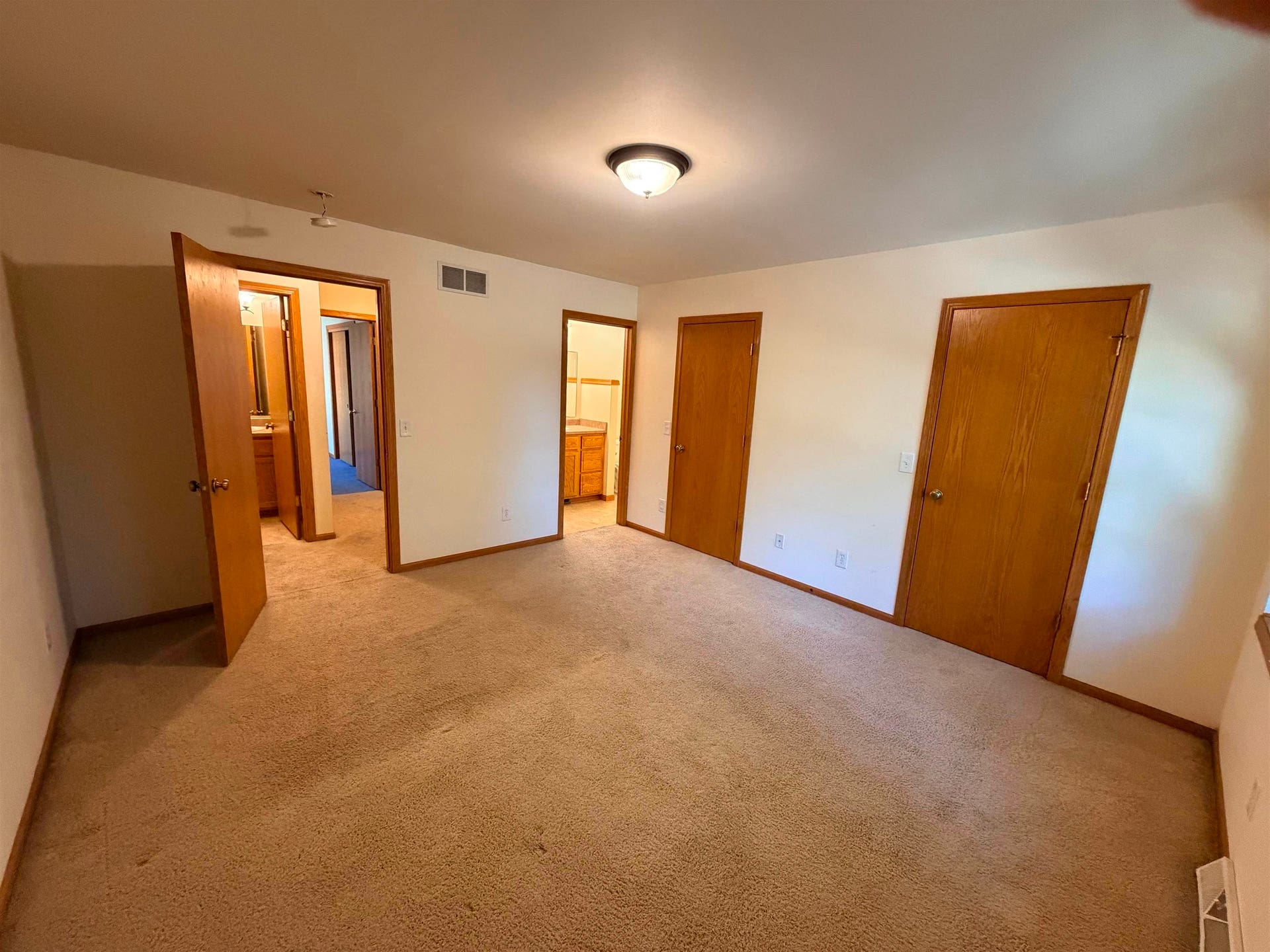 5417 Day Tripper Drive, Madison, WI 53718