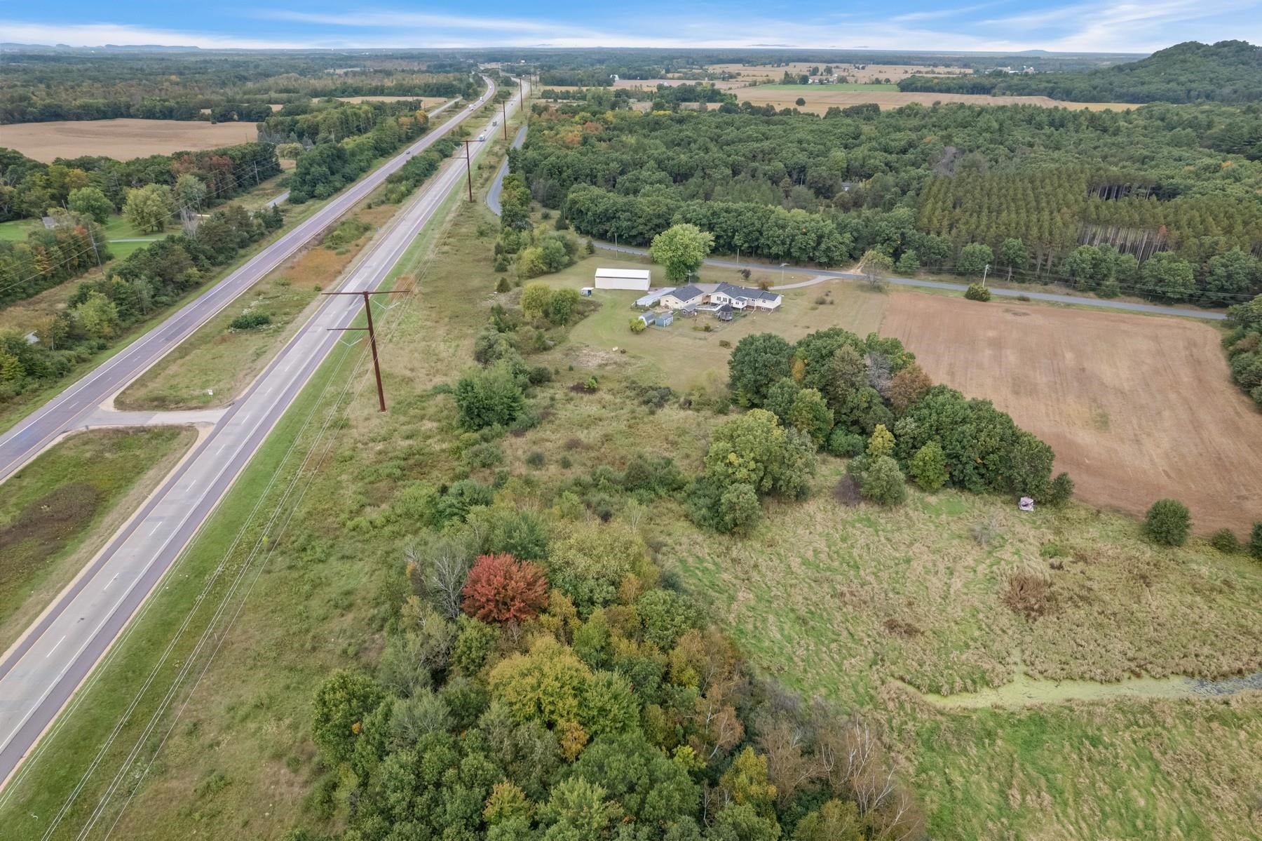 W6407 Welch Prairie Road, Lisbon, WI 53950