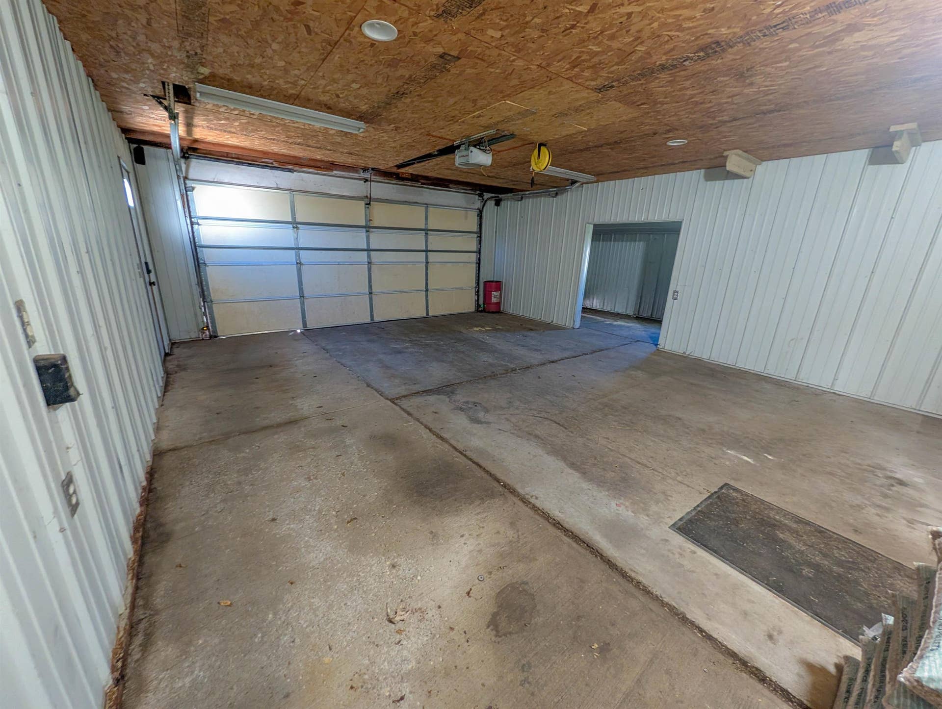 137 W Exchange Street, Lone Rock, WI 53556