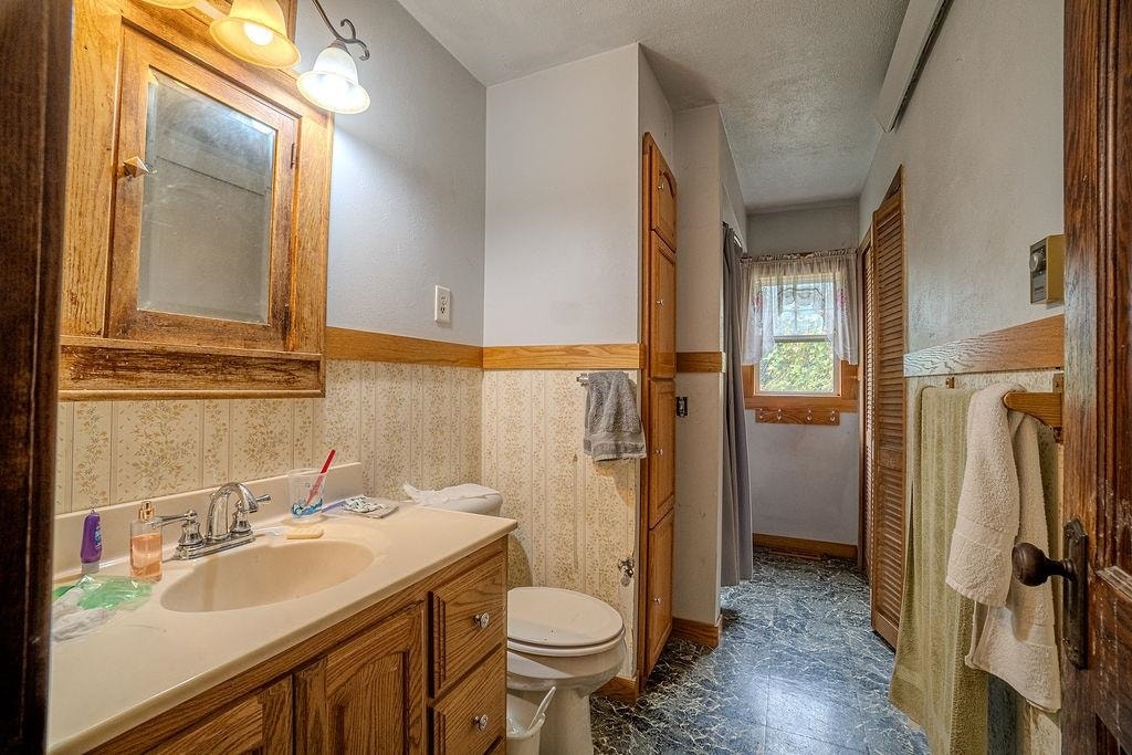 29574 Outlook Road, Glendale, WI 53929