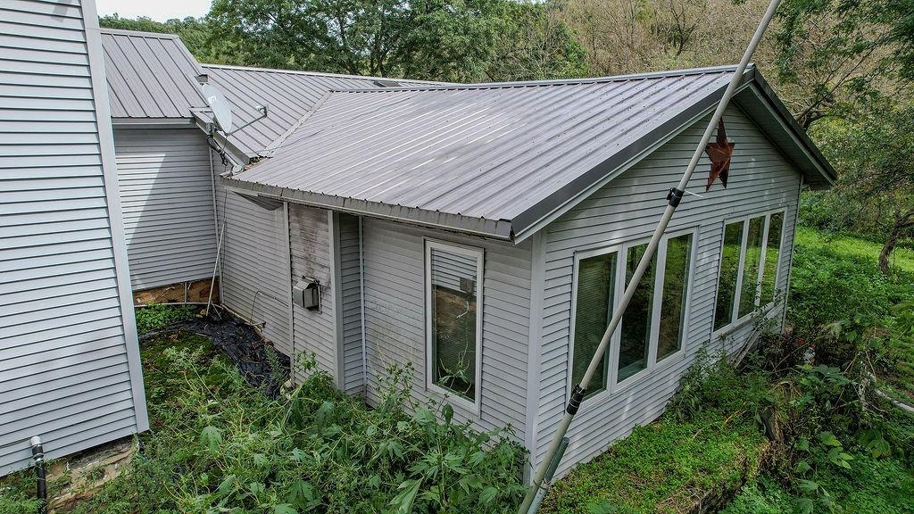 29574 Outlook Road, Glendale, WI 53929
