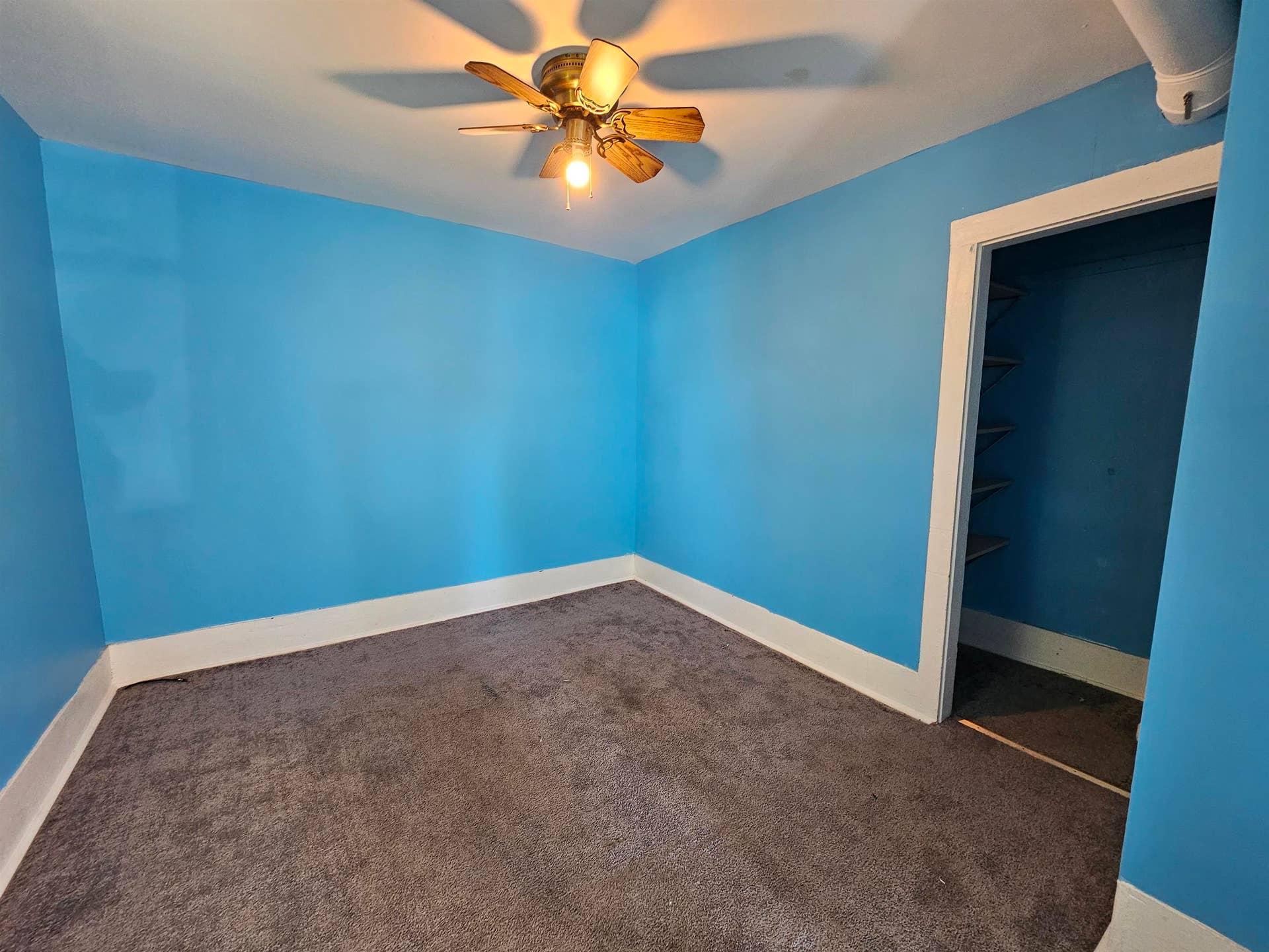 310 Woodard Avenue, Tomah, WI 54660