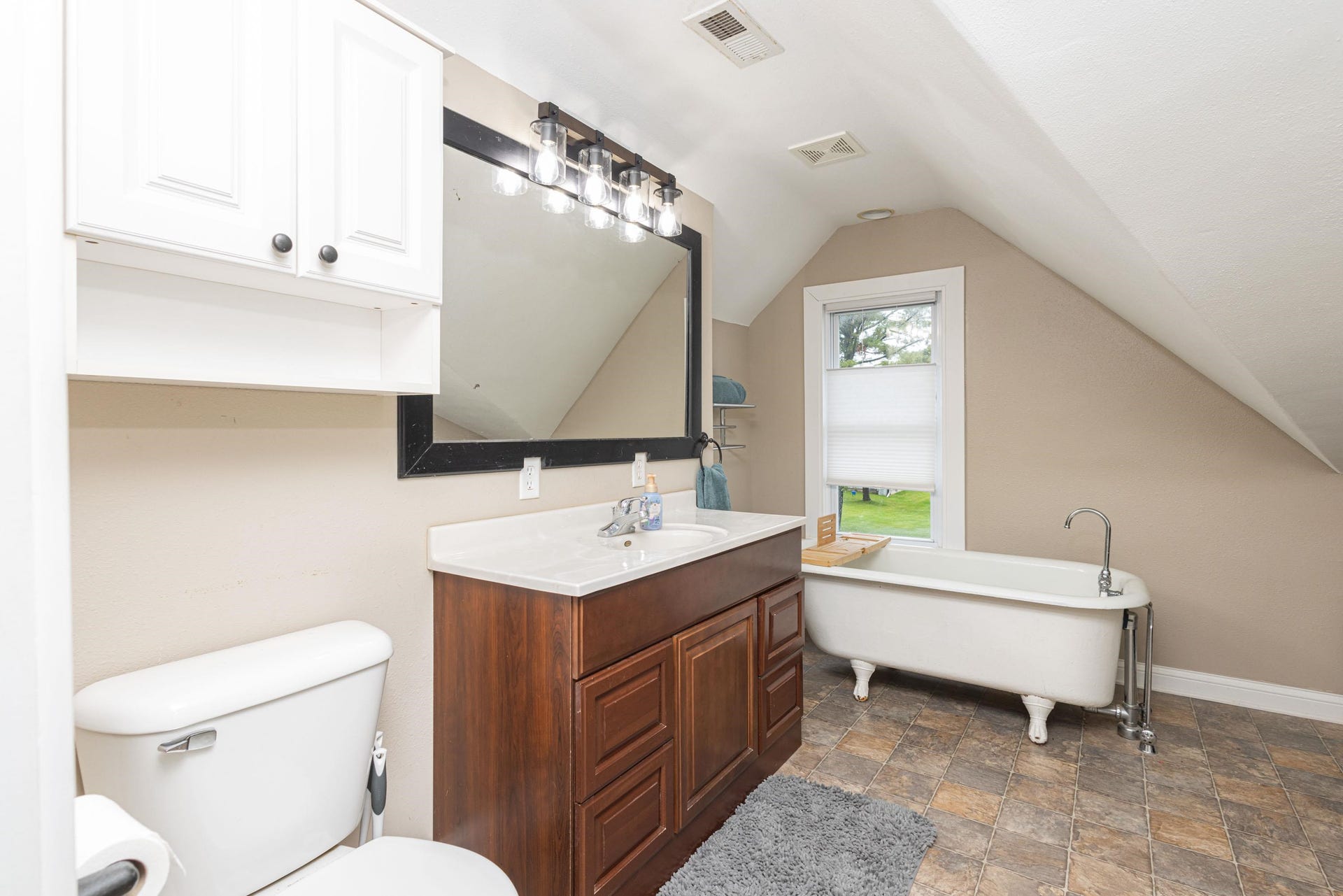 126 E North Street, Dodgeville, WI 53533