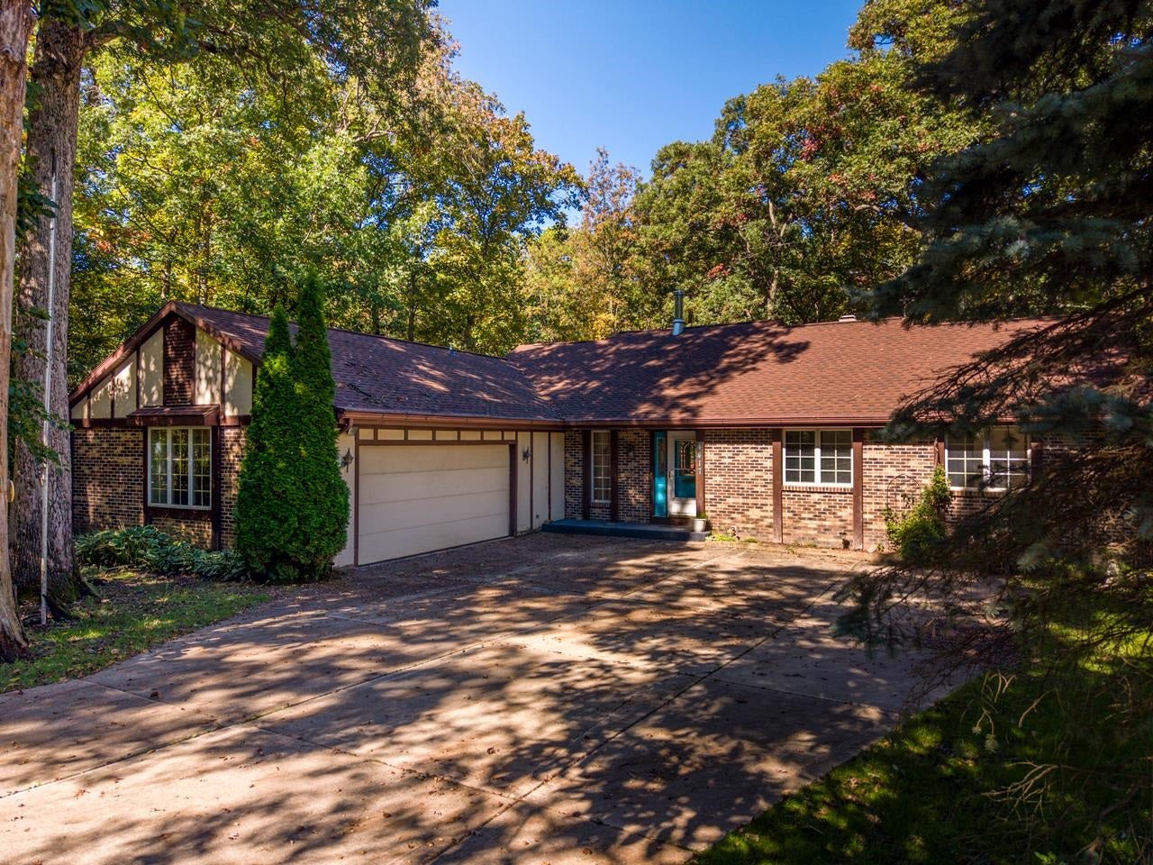 4417 N Galaxy Drive, Harmony, WI 53546-9691