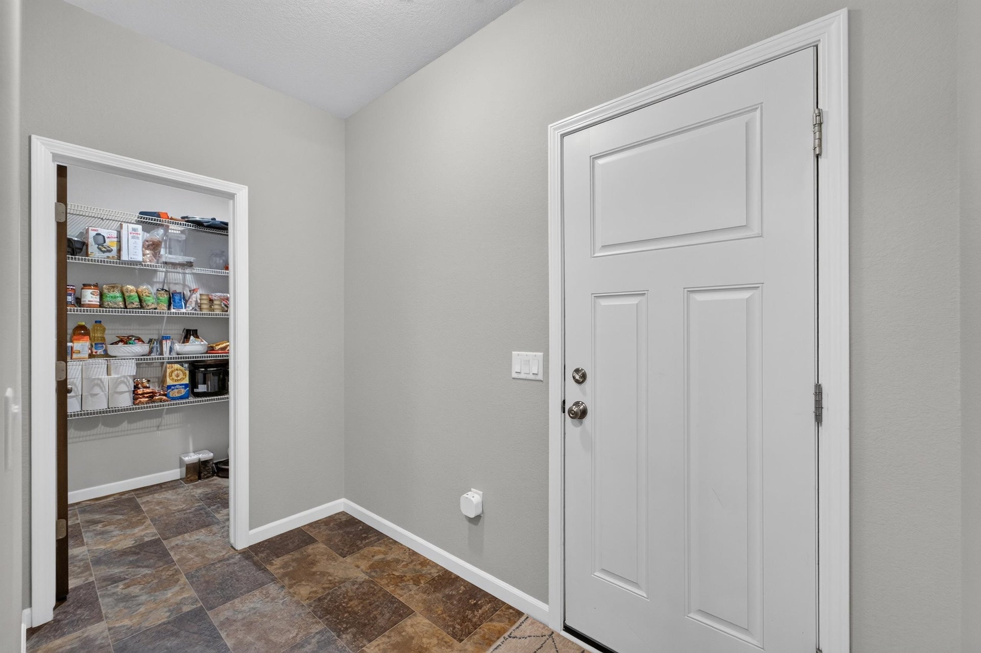 517 Dragon Willow Lane, Madison, WI 53562