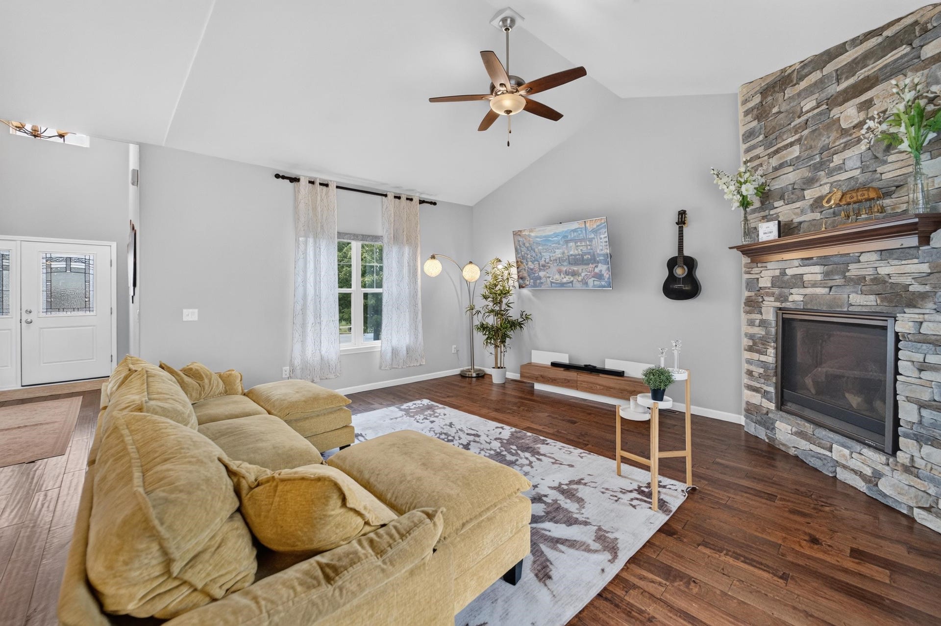 517 Dragon Willow Lane, Madison, WI 53562