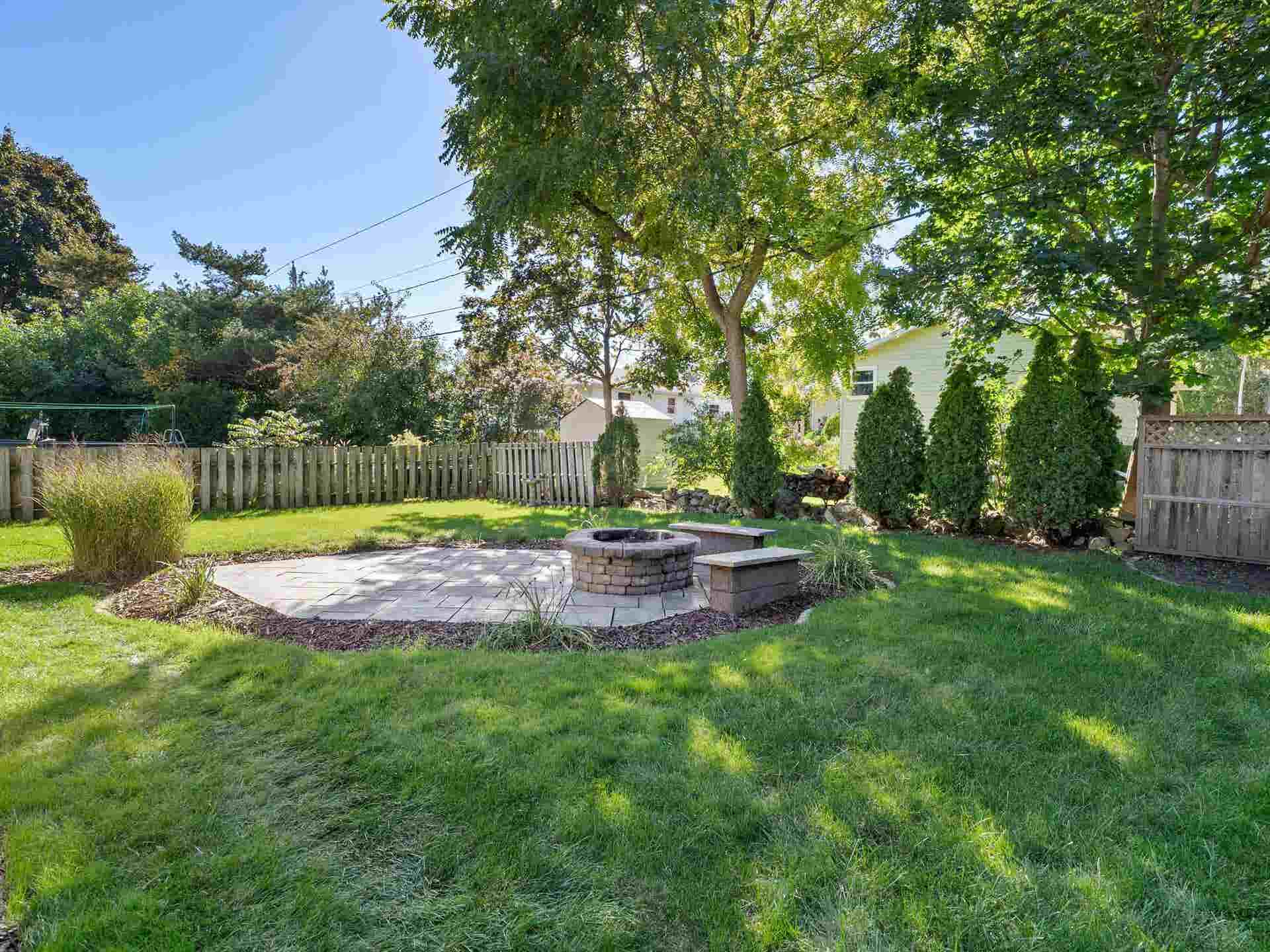 520 S 27th Street, Sheboygan, WI 53081