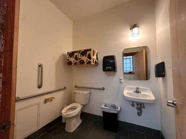 103 S 2nd Street, Mount Horeb, WI 53572