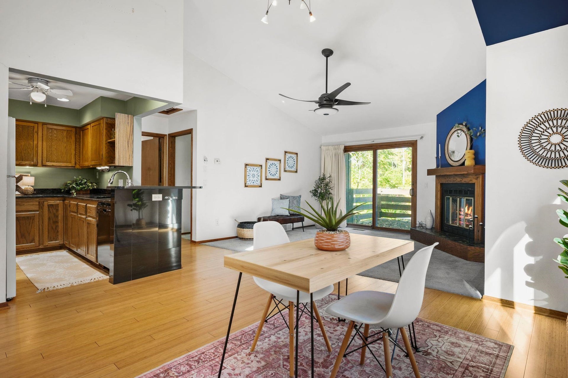 15 Hickory Hollow Drive, Madison, WI 53705