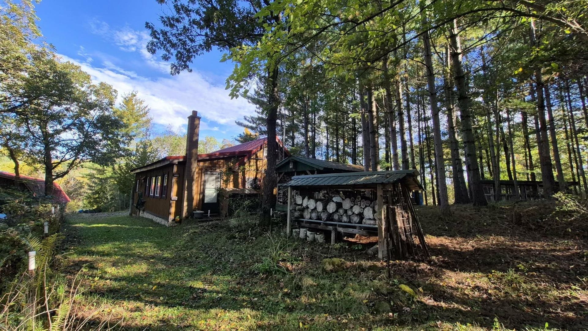11341 Columbus Drive, Freeman, WI 54628