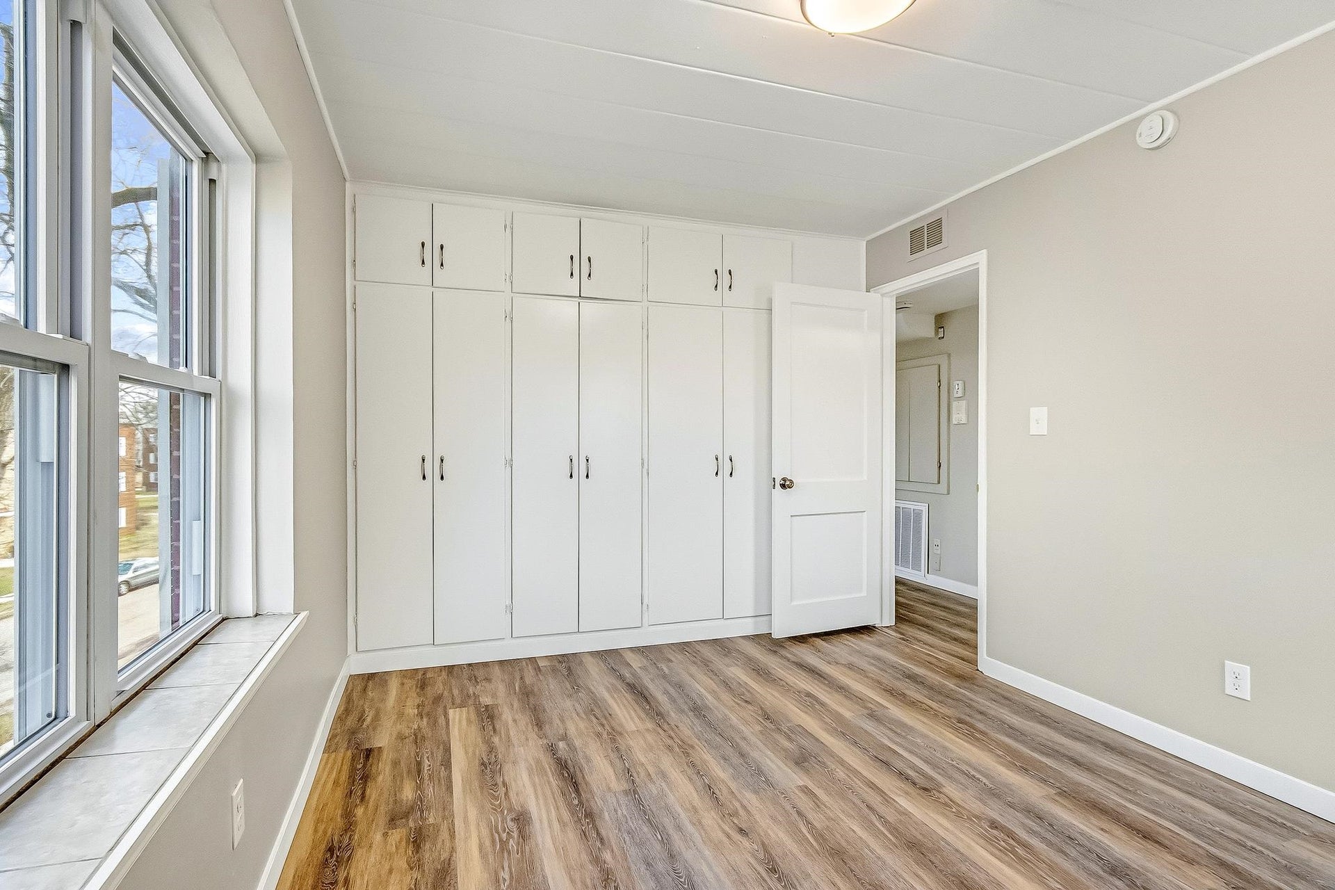 24 Sherman Terrace, #6, Madison, WI 53704