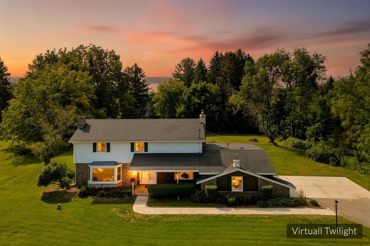 W2268 Ledgeview Road, Brooklyn, WI 54941