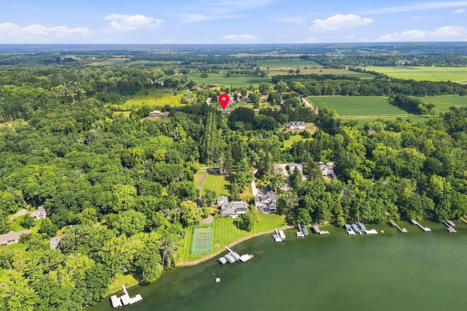 W2268 Ledgeview Road, Brooklyn, WI 54941
